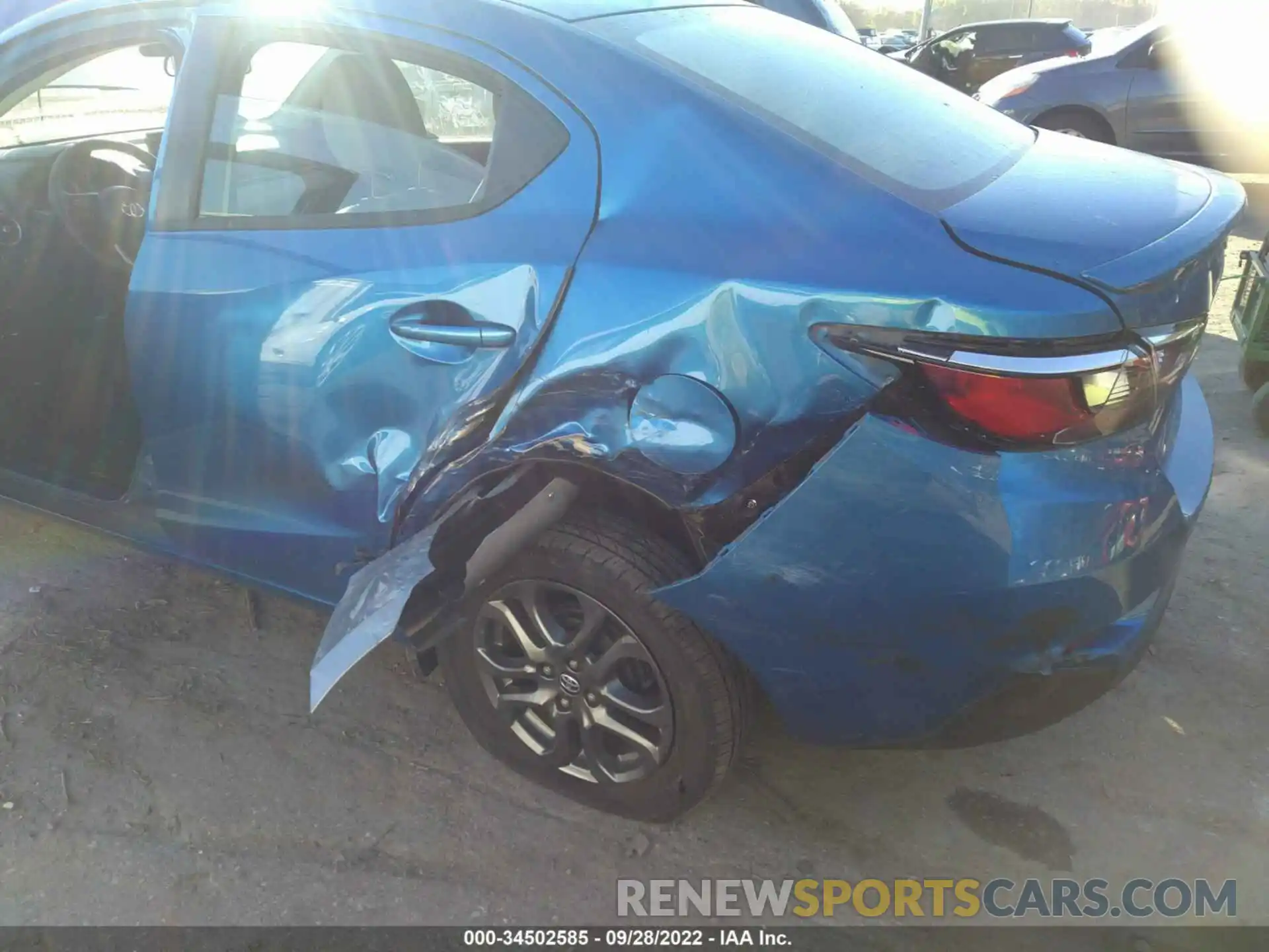 6 Photograph of a damaged car 3MYDLBYV2KY522241 TOYOTA YARIS SEDAN 2019