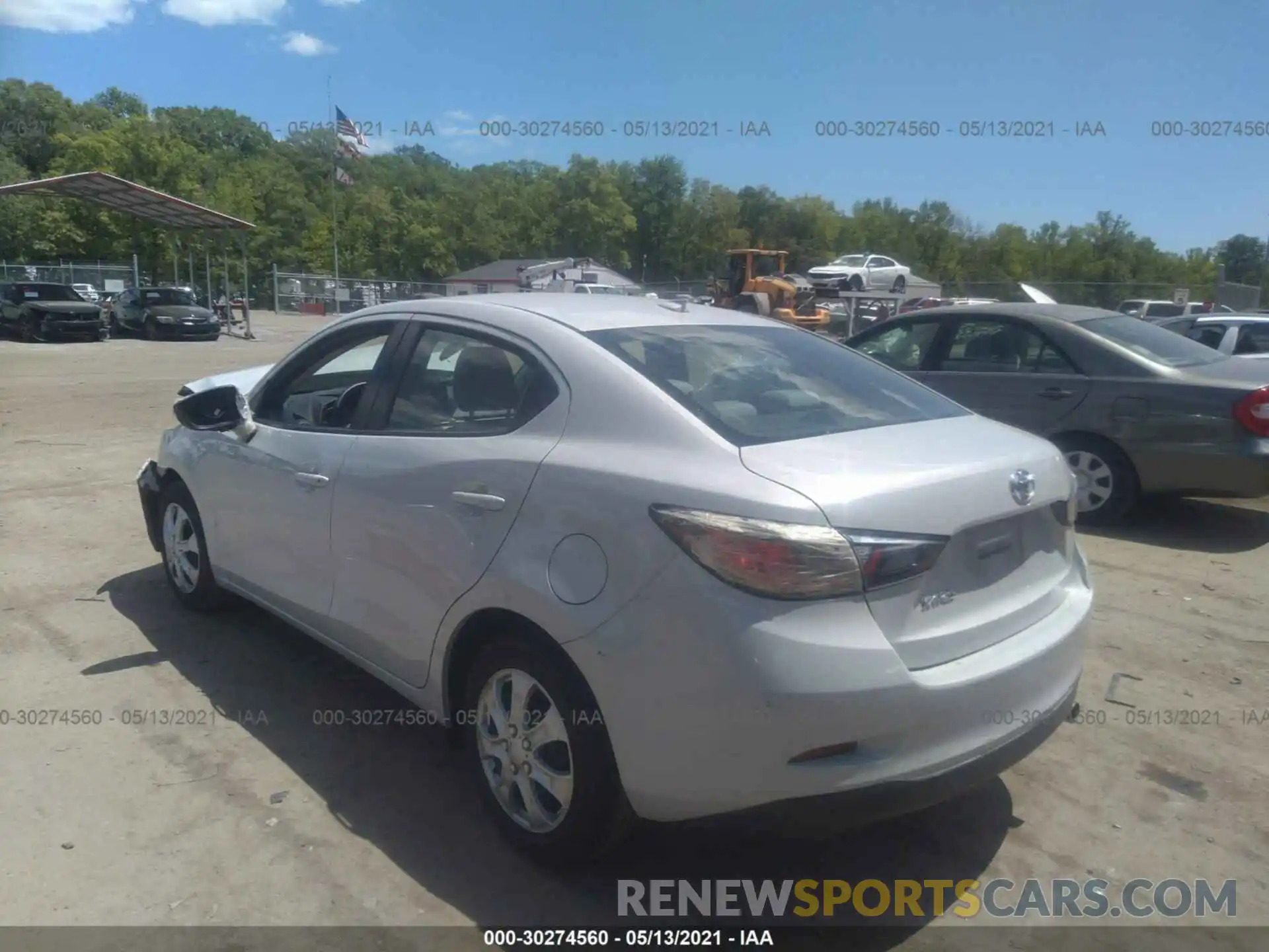 3 Photograph of a damaged car 3MYDLBYV2KY524426 TOYOTA YARIS SEDAN 2019