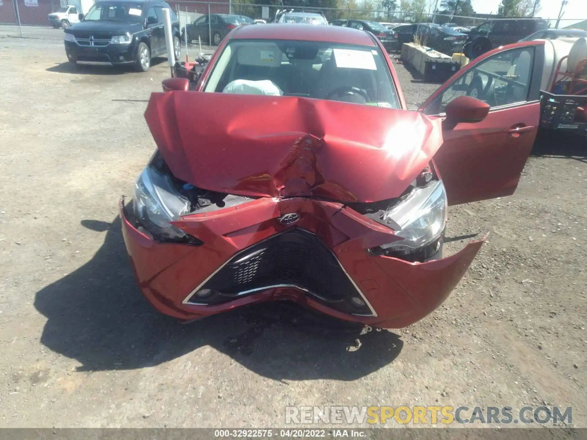 6 Photograph of a damaged car 3MYDLBYV3KY509000 TOYOTA YARIS SEDAN 2019