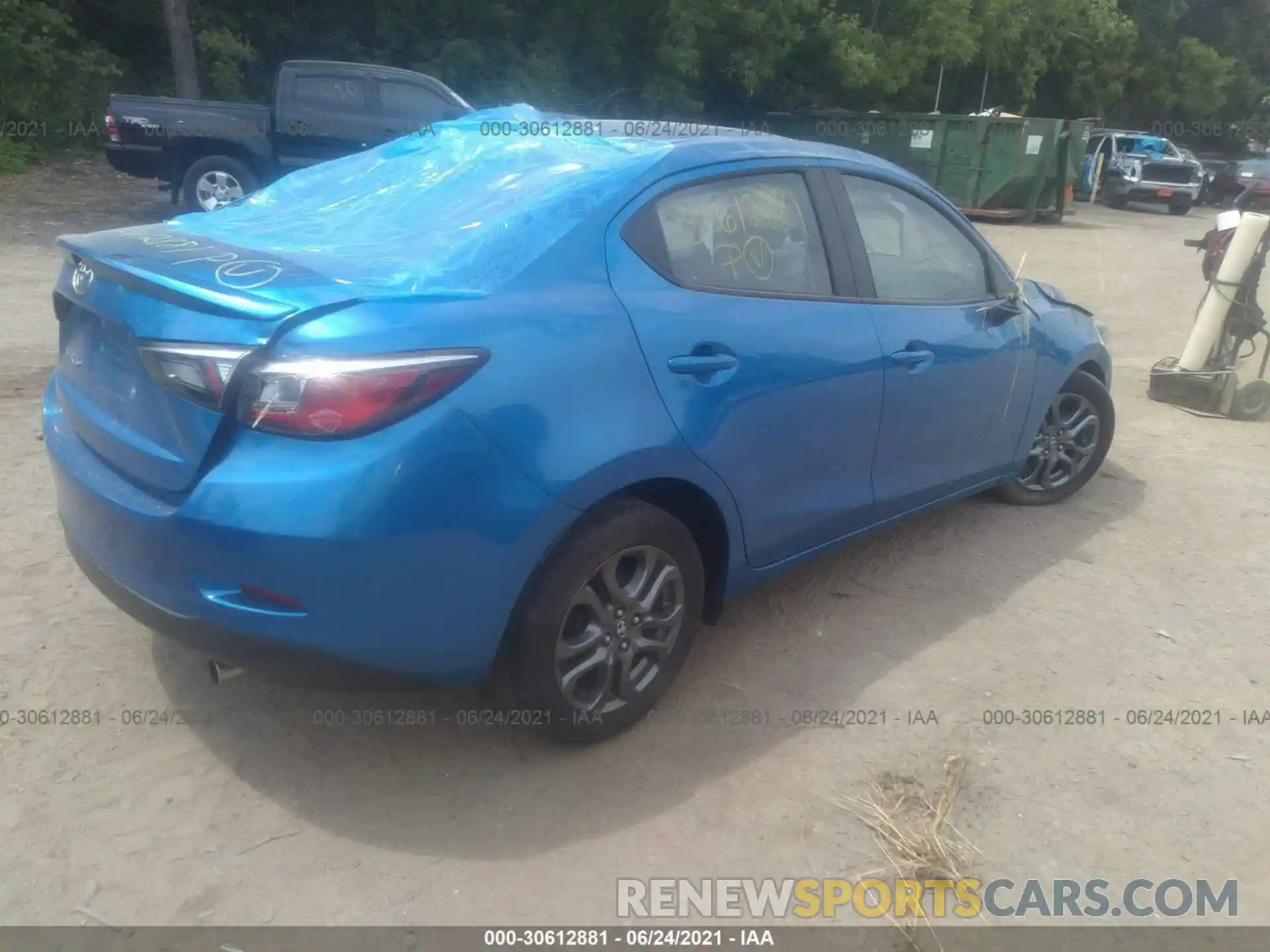 4 Photograph of a damaged car 3MYDLBYV3KY509823 TOYOTA YARIS SEDAN 2019