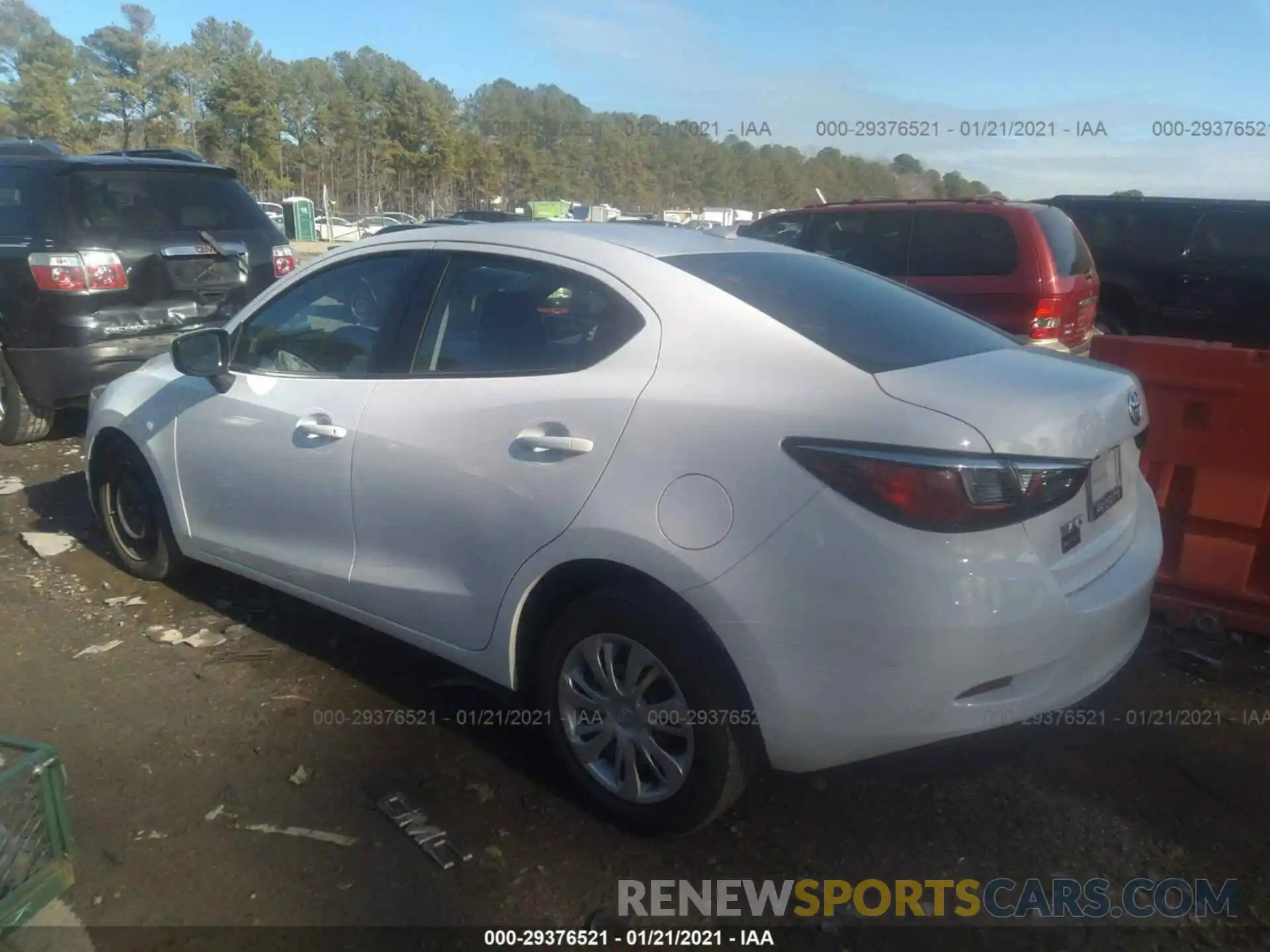 3 Photograph of a damaged car 3MYDLBYV3KY515931 TOYOTA YARIS SEDAN 2019