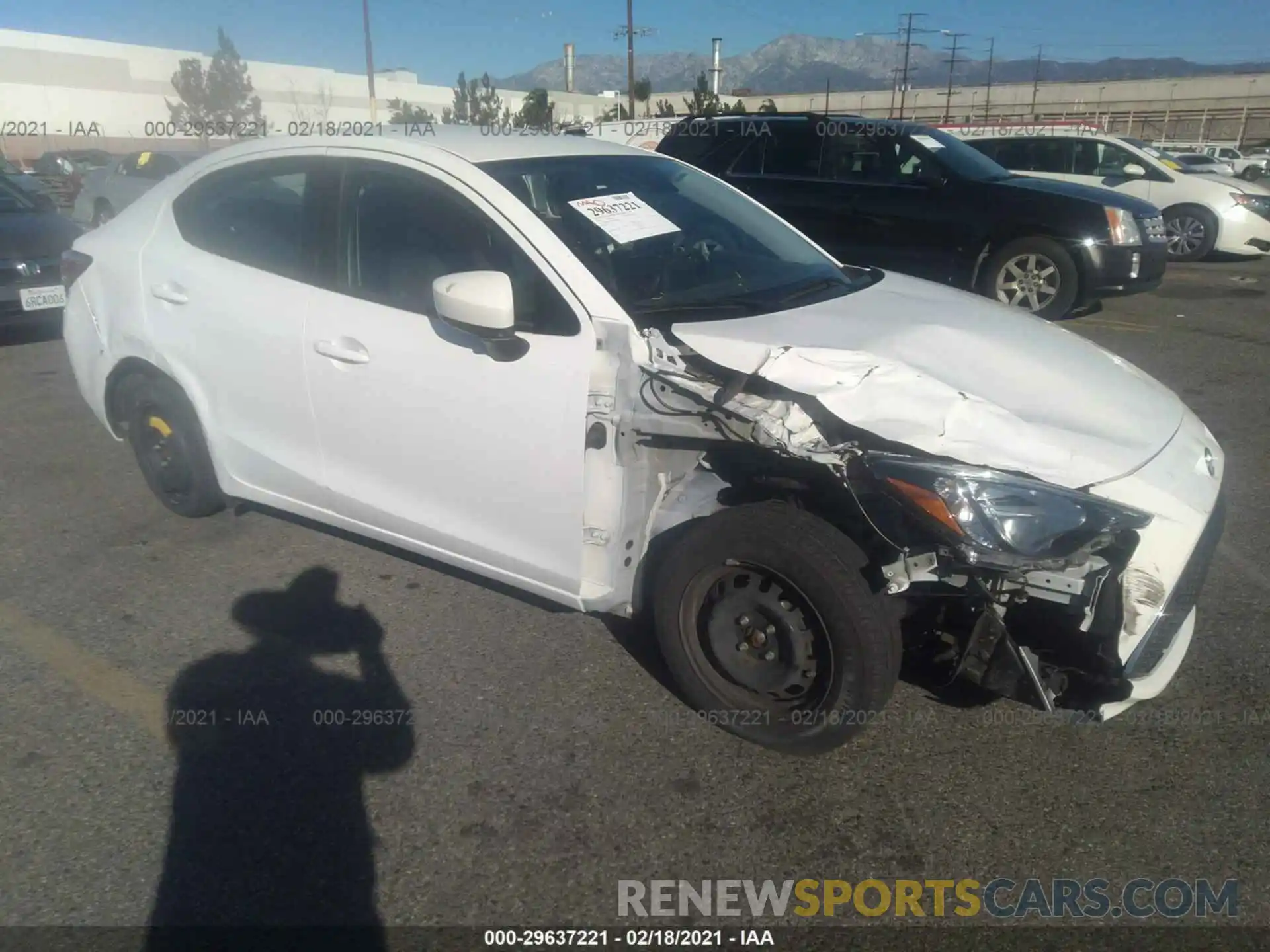 1 Photograph of a damaged car 3MYDLBYV3KY518795 TOYOTA YARIS SEDAN 2019