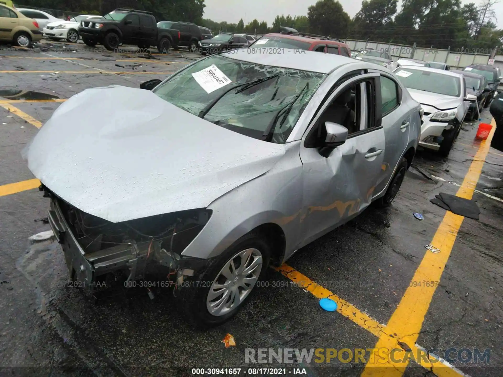 2 Photograph of a damaged car 3MYDLBYV3KY520644 TOYOTA YARIS SEDAN 2019