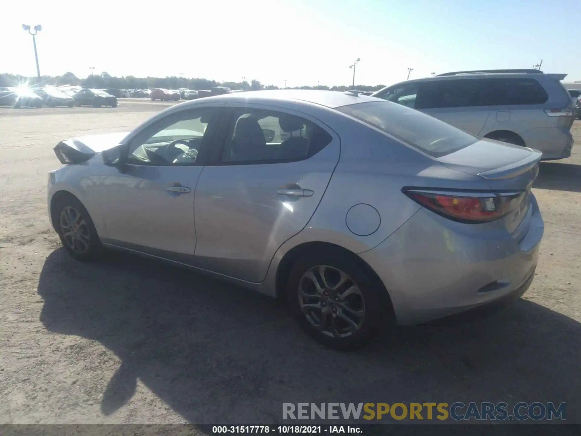 3 Photograph of a damaged car 3MYDLBYV3KY524483 TOYOTA YARIS SEDAN 2019