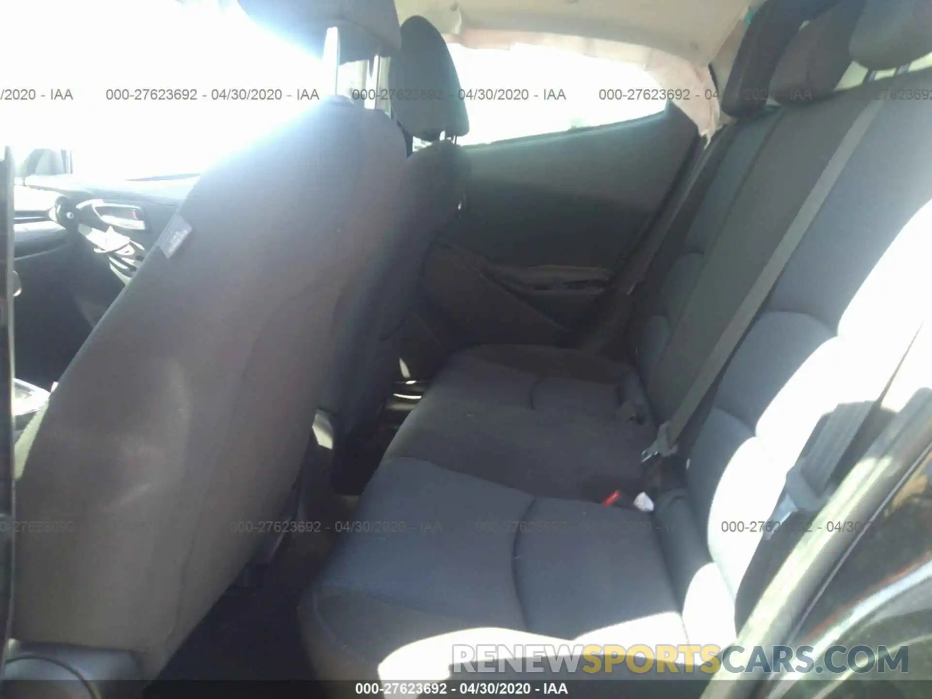 8 Photograph of a damaged car 3MYDLBYV3KY526976 TOYOTA YARIS SEDAN 2019