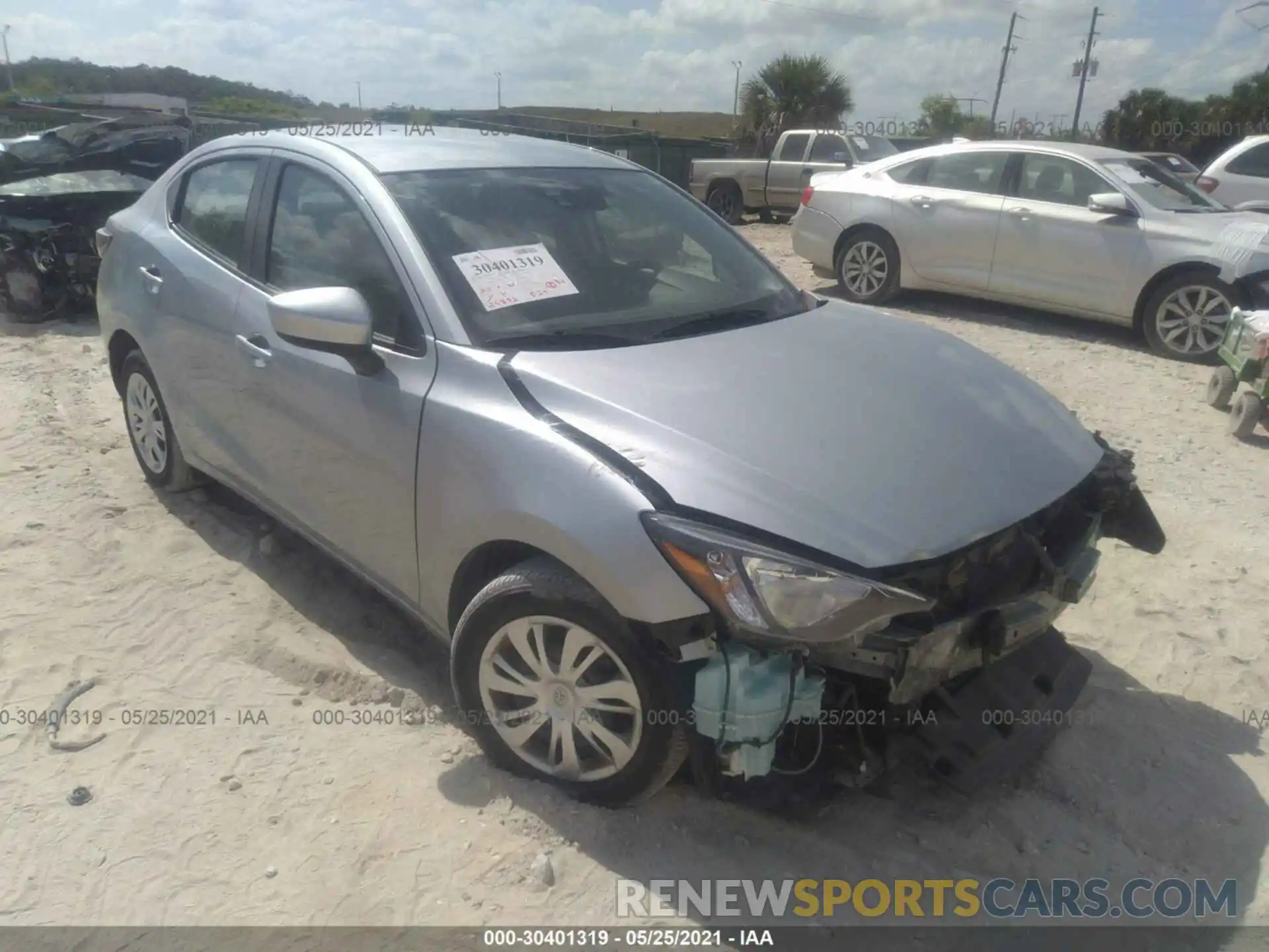 1 Photograph of a damaged car 3MYDLBYV3KY528162 TOYOTA YARIS SEDAN 2019