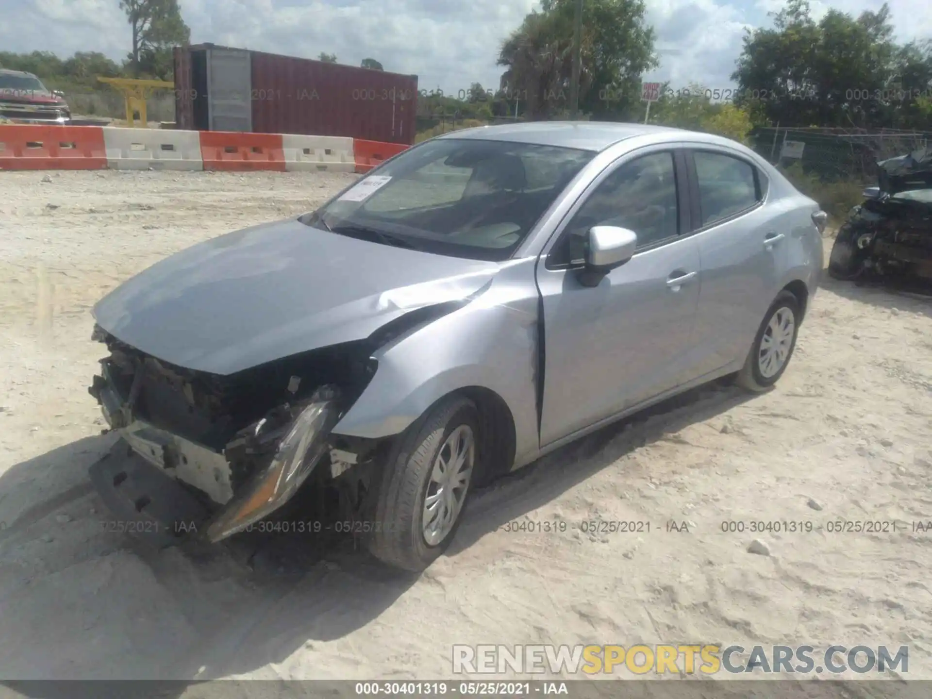 2 Photograph of a damaged car 3MYDLBYV3KY528162 TOYOTA YARIS SEDAN 2019