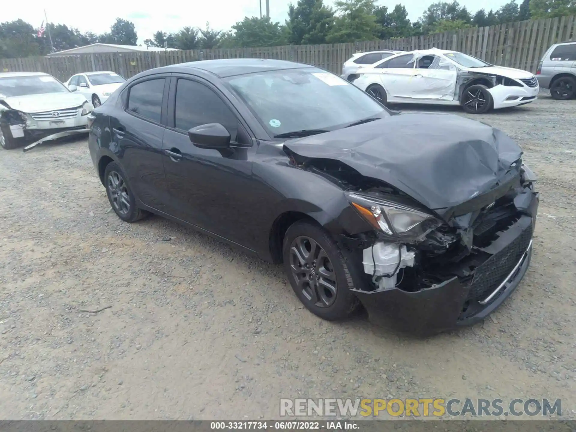 1 Photograph of a damaged car 3MYDLBYV4KY502346 TOYOTA YARIS SEDAN 2019