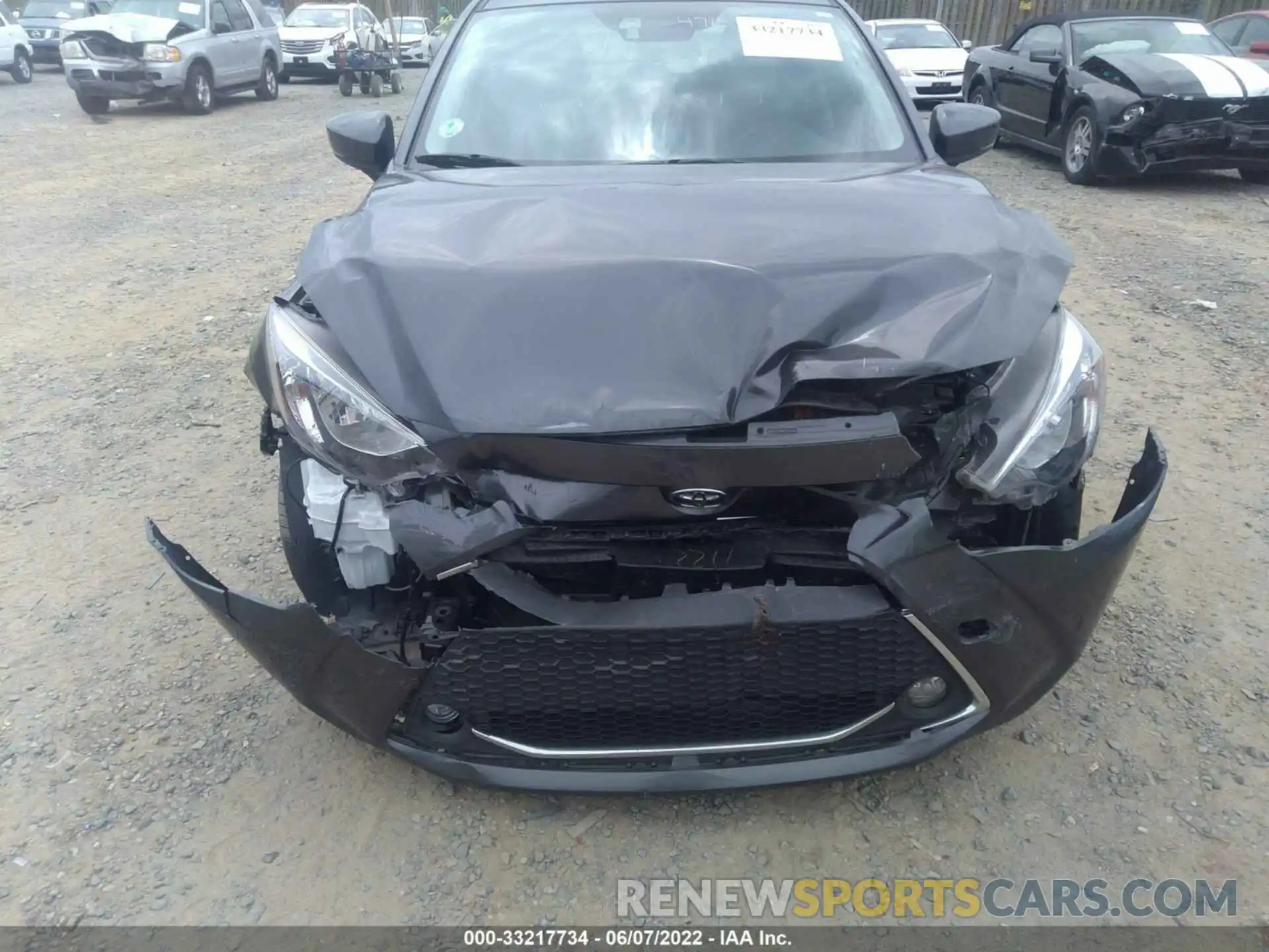 6 Photograph of a damaged car 3MYDLBYV4KY502346 TOYOTA YARIS SEDAN 2019