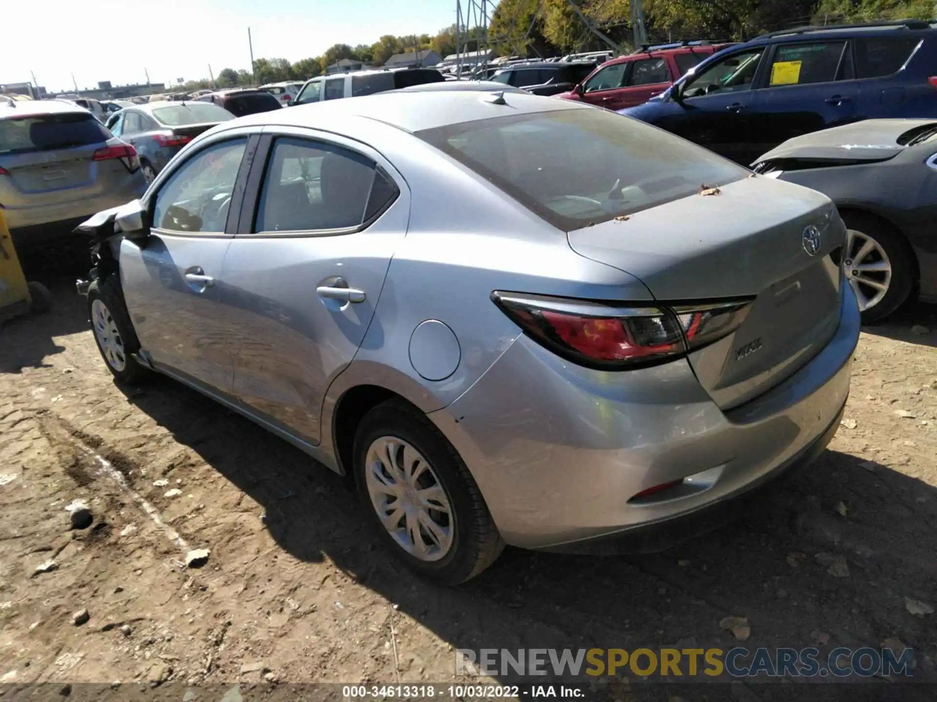 3 Photograph of a damaged car 3MYDLBYV4KY502881 TOYOTA YARIS SEDAN 2019