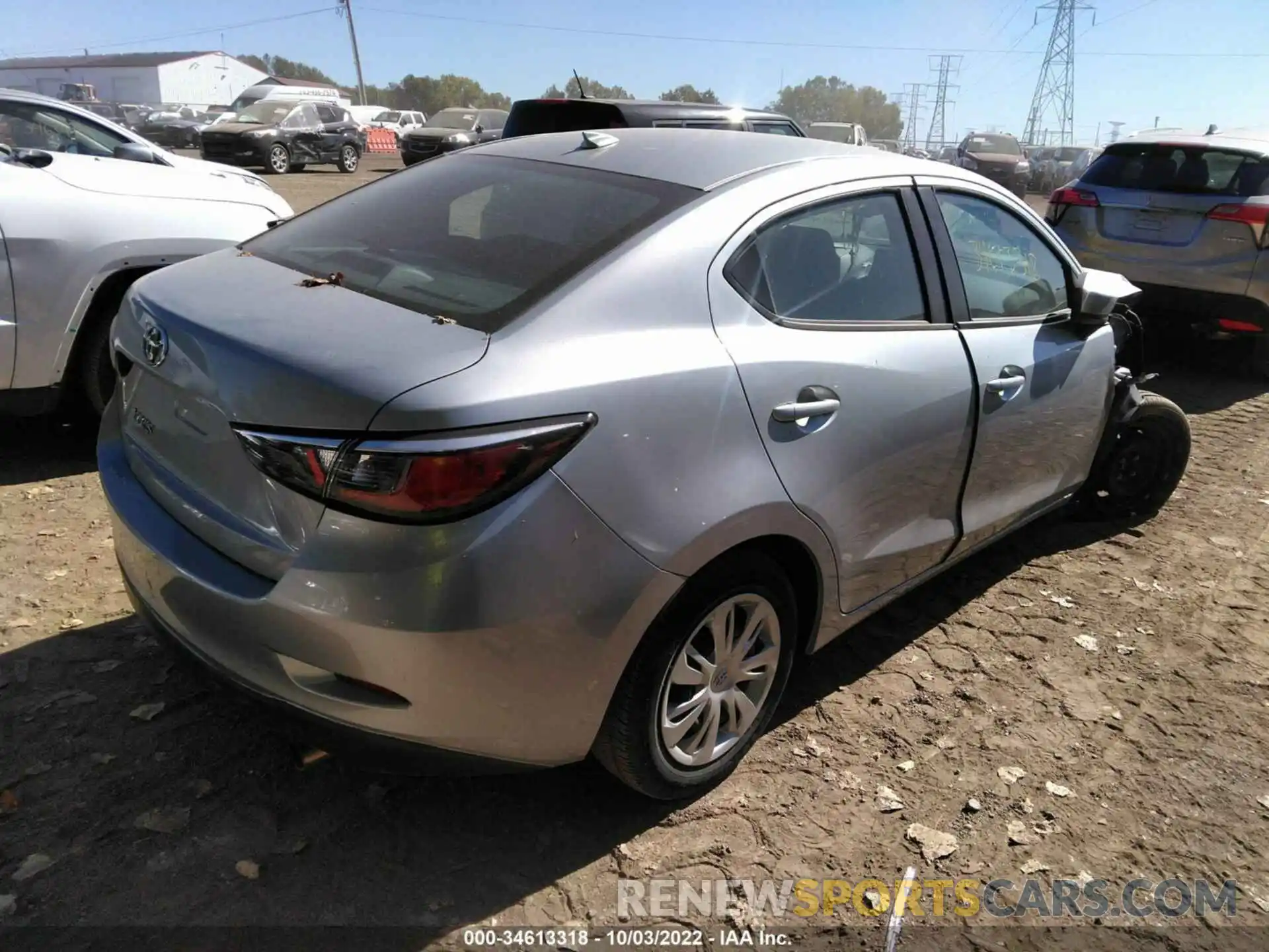 4 Photograph of a damaged car 3MYDLBYV4KY502881 TOYOTA YARIS SEDAN 2019