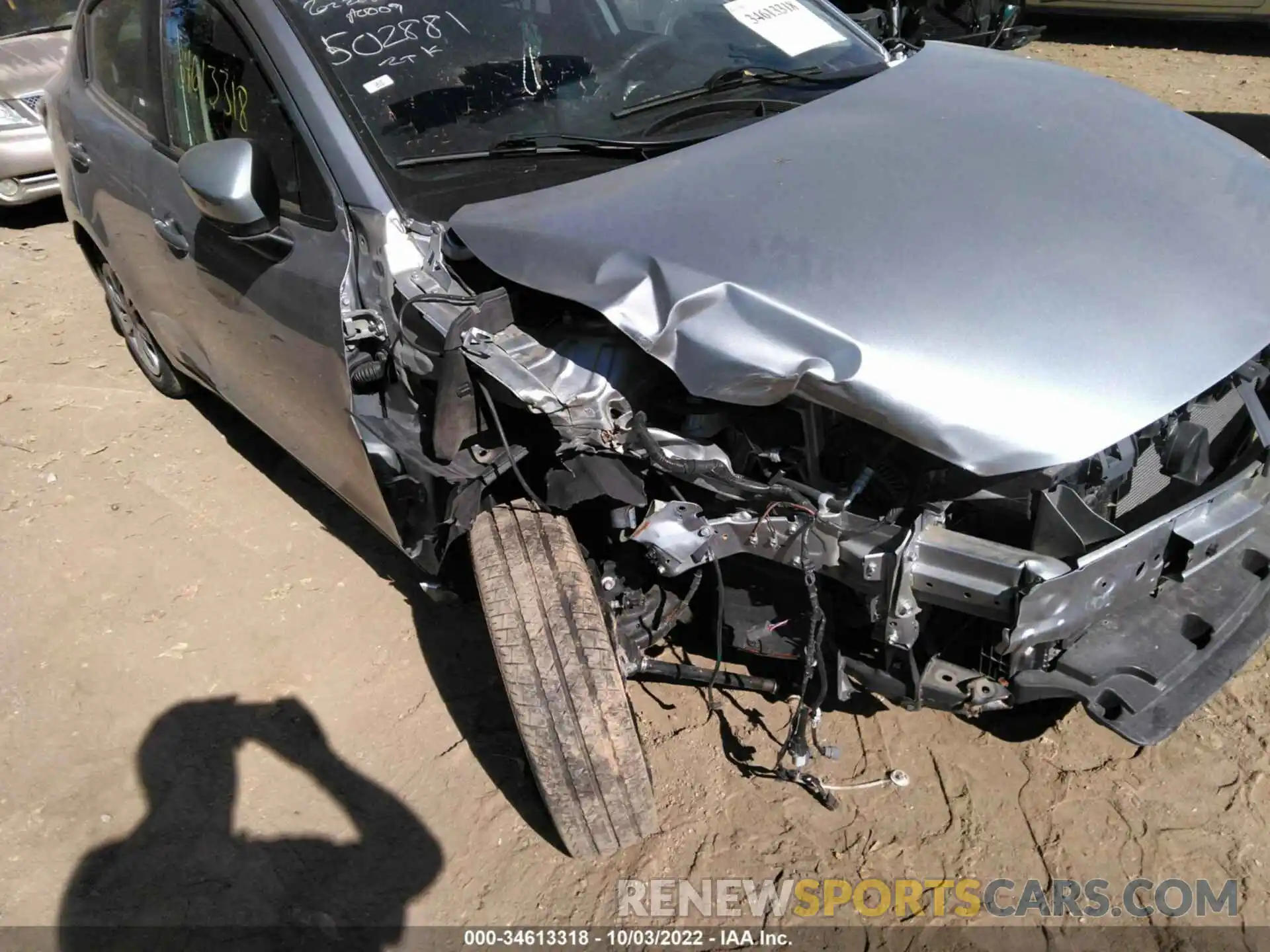 6 Photograph of a damaged car 3MYDLBYV4KY502881 TOYOTA YARIS SEDAN 2019