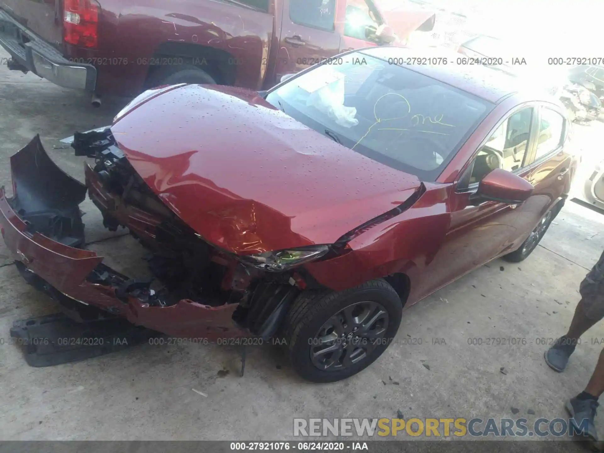 2 Photograph of a damaged car 3MYDLBYV4KY509393 TOYOTA YARIS SEDAN 2019