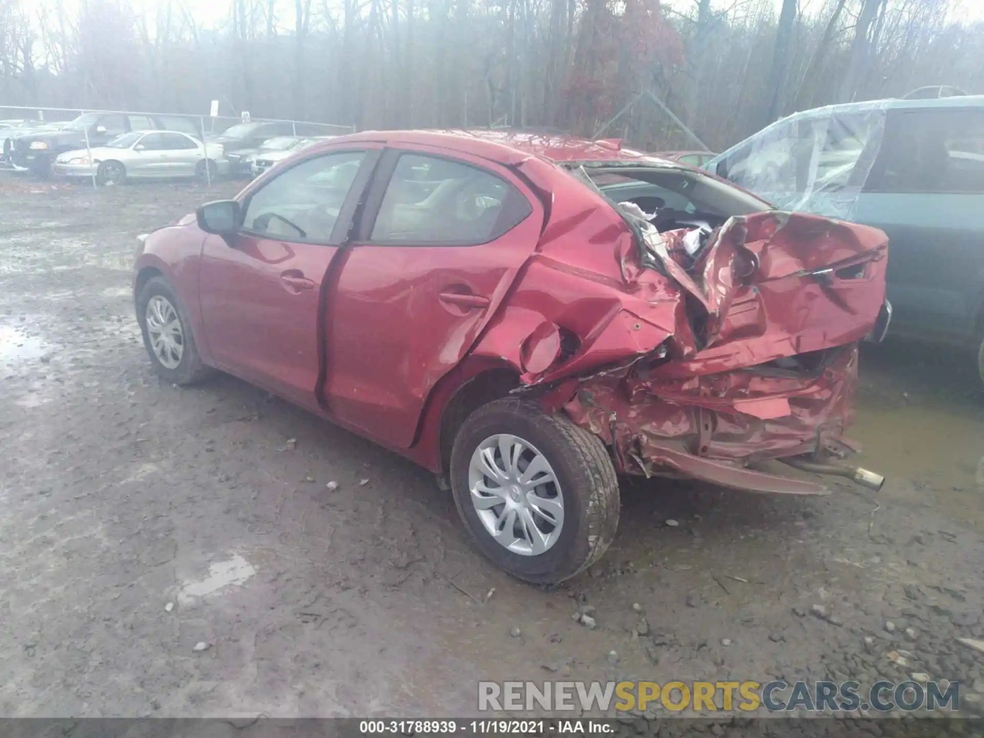 3 Photograph of a damaged car 3MYDLBYV4KY509667 TOYOTA YARIS SEDAN 2019