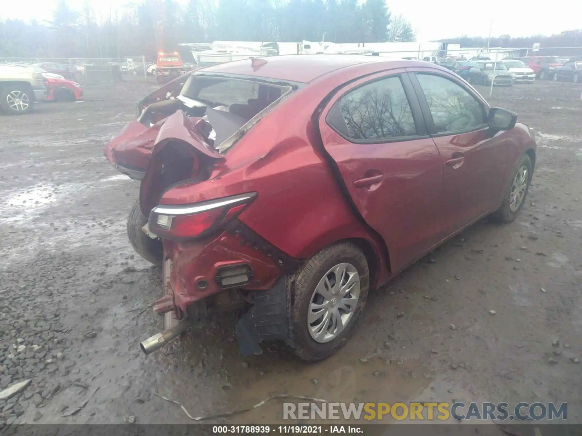 4 Photograph of a damaged car 3MYDLBYV4KY509667 TOYOTA YARIS SEDAN 2019