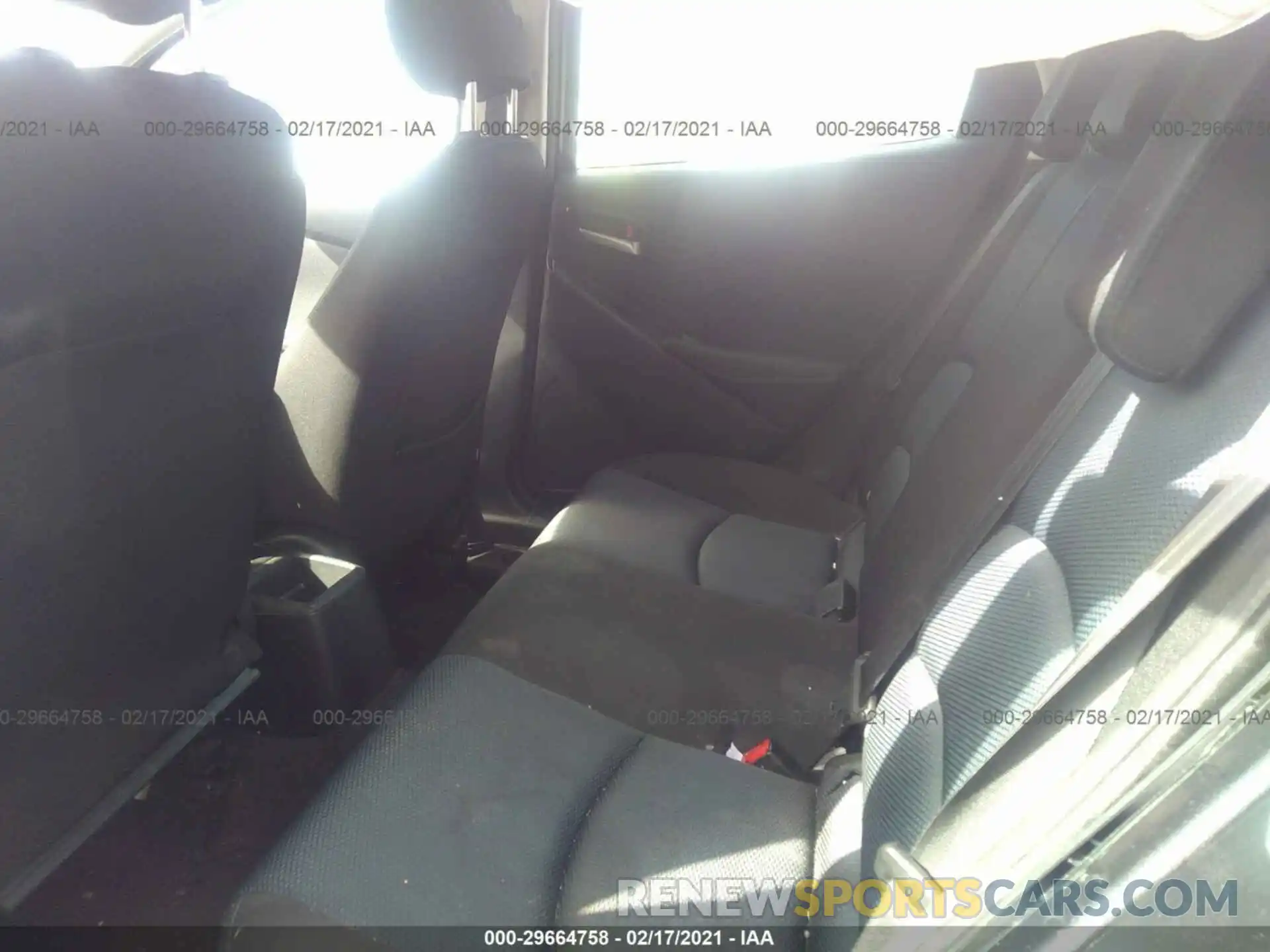 8 Photograph of a damaged car 3MYDLBYV4KY515579 TOYOTA YARIS SEDAN 2019