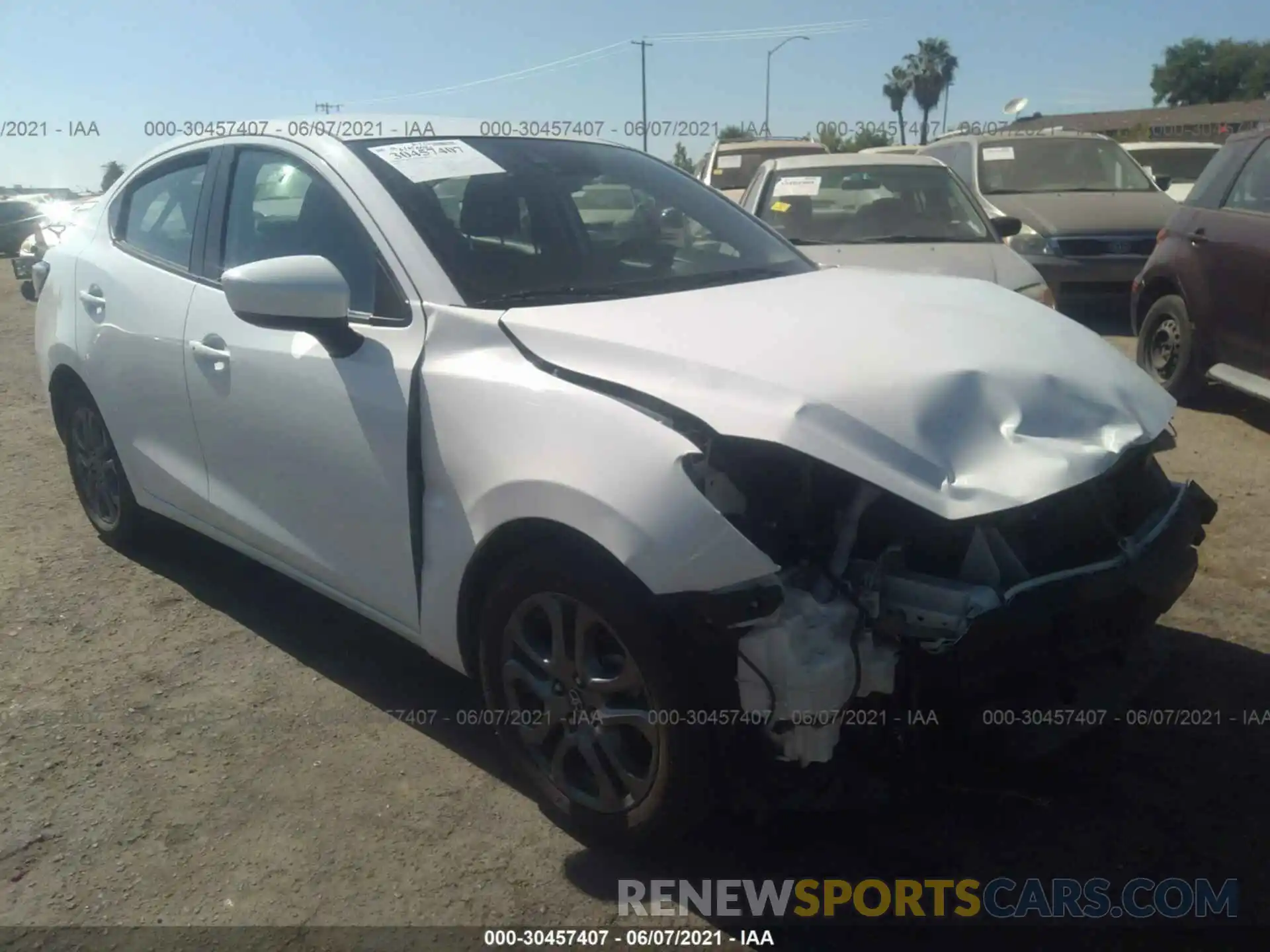 1 Photograph of a damaged car 3MYDLBYV4KY516053 TOYOTA YARIS SEDAN 2019