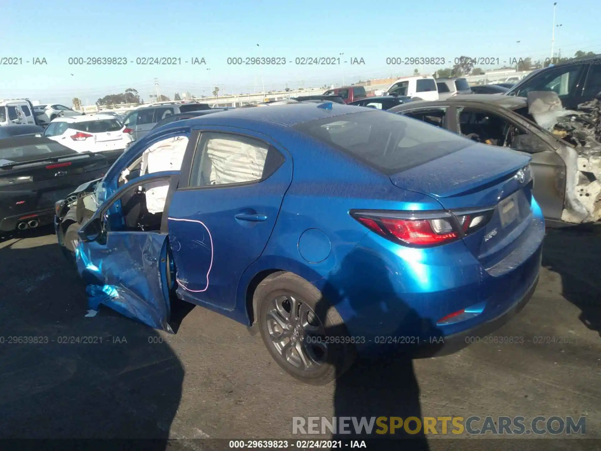 3 Photograph of a damaged car 3MYDLBYV4KY524217 TOYOTA YARIS SEDAN 2019