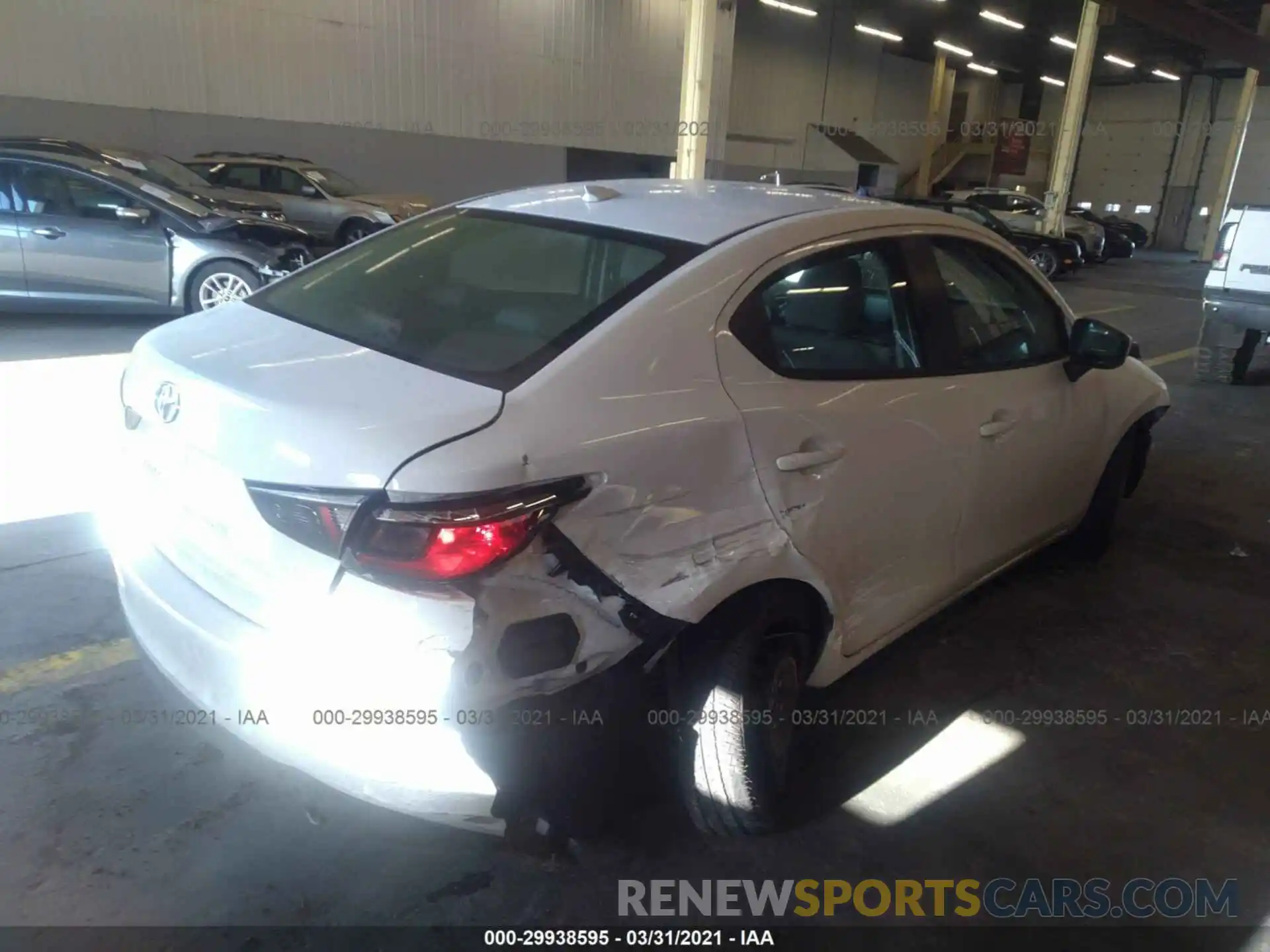 4 Photograph of a damaged car 3MYDLBYV4KY528767 TOYOTA YARIS SEDAN 2019