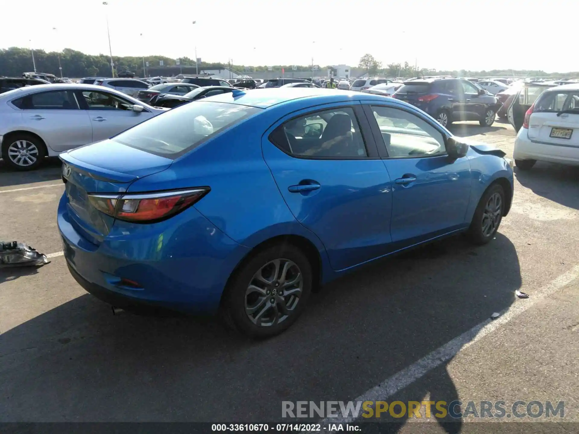 4 Photograph of a damaged car 3MYDLBYV5KY510312 TOYOTA YARIS SEDAN 2019