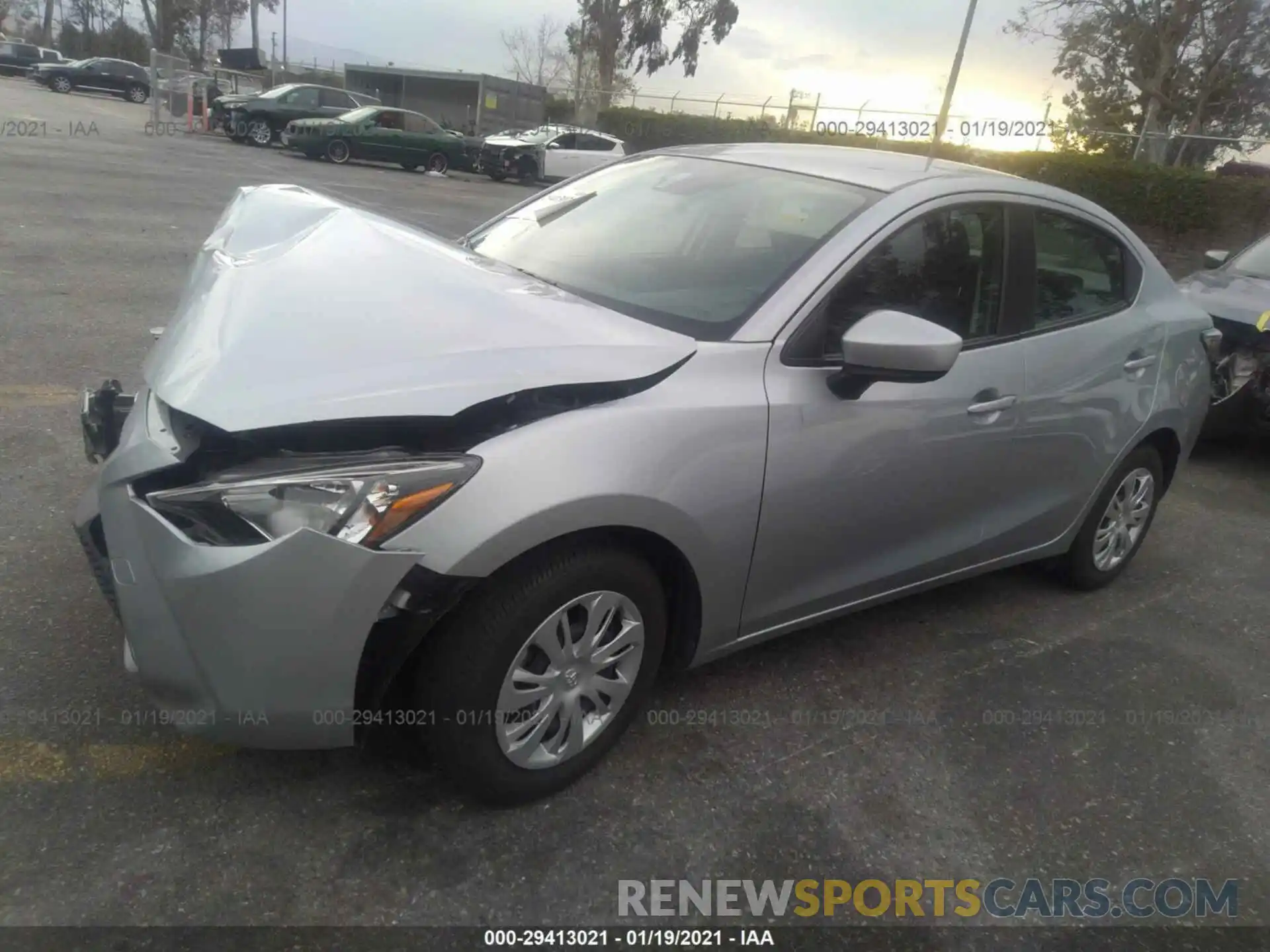 2 Photograph of a damaged car 3MYDLBYV5KY510956 TOYOTA YARIS SEDAN 2019