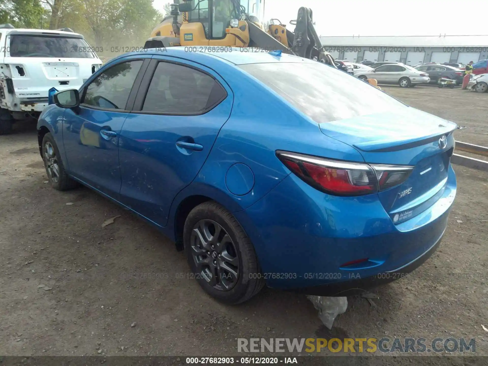 3 Фотография поврежденного автомобиля 3MYDLBYV5KY514537 TOYOTA YARIS SEDAN 2019