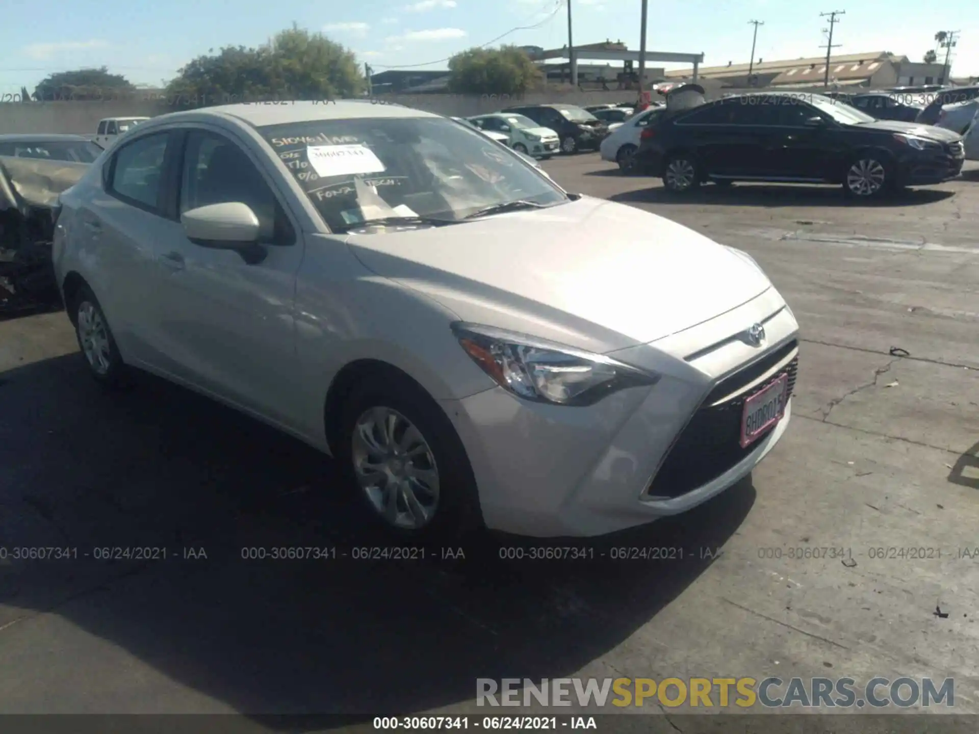 1 Photograph of a damaged car 3MYDLBYV5KY514747 TOYOTA YARIS SEDAN 2019