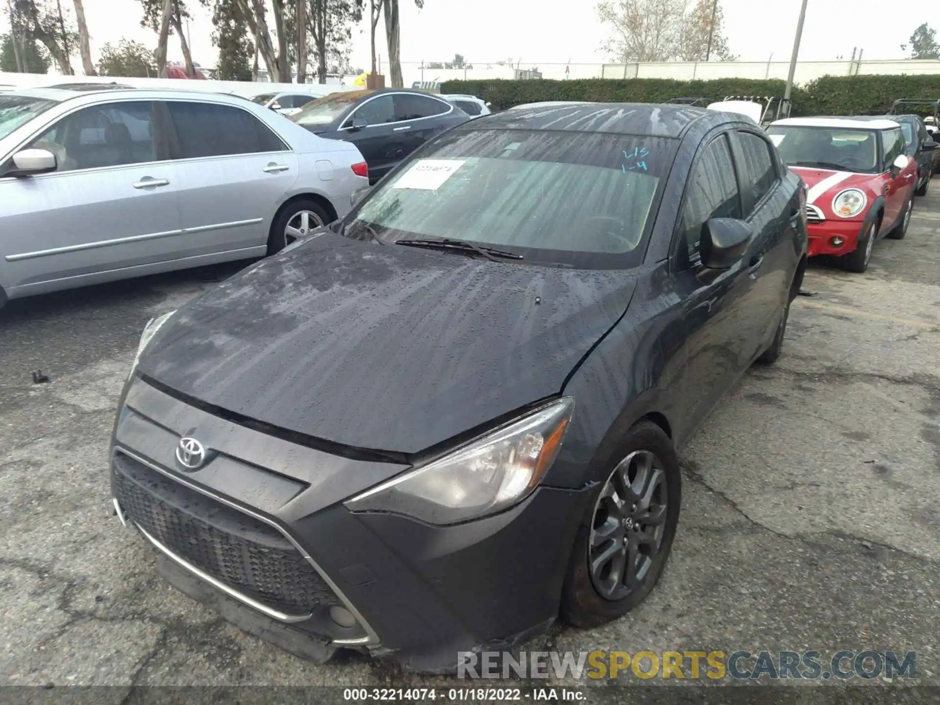 2 Photograph of a damaged car 3MYDLBYV5KY520709 TOYOTA YARIS SEDAN 2019