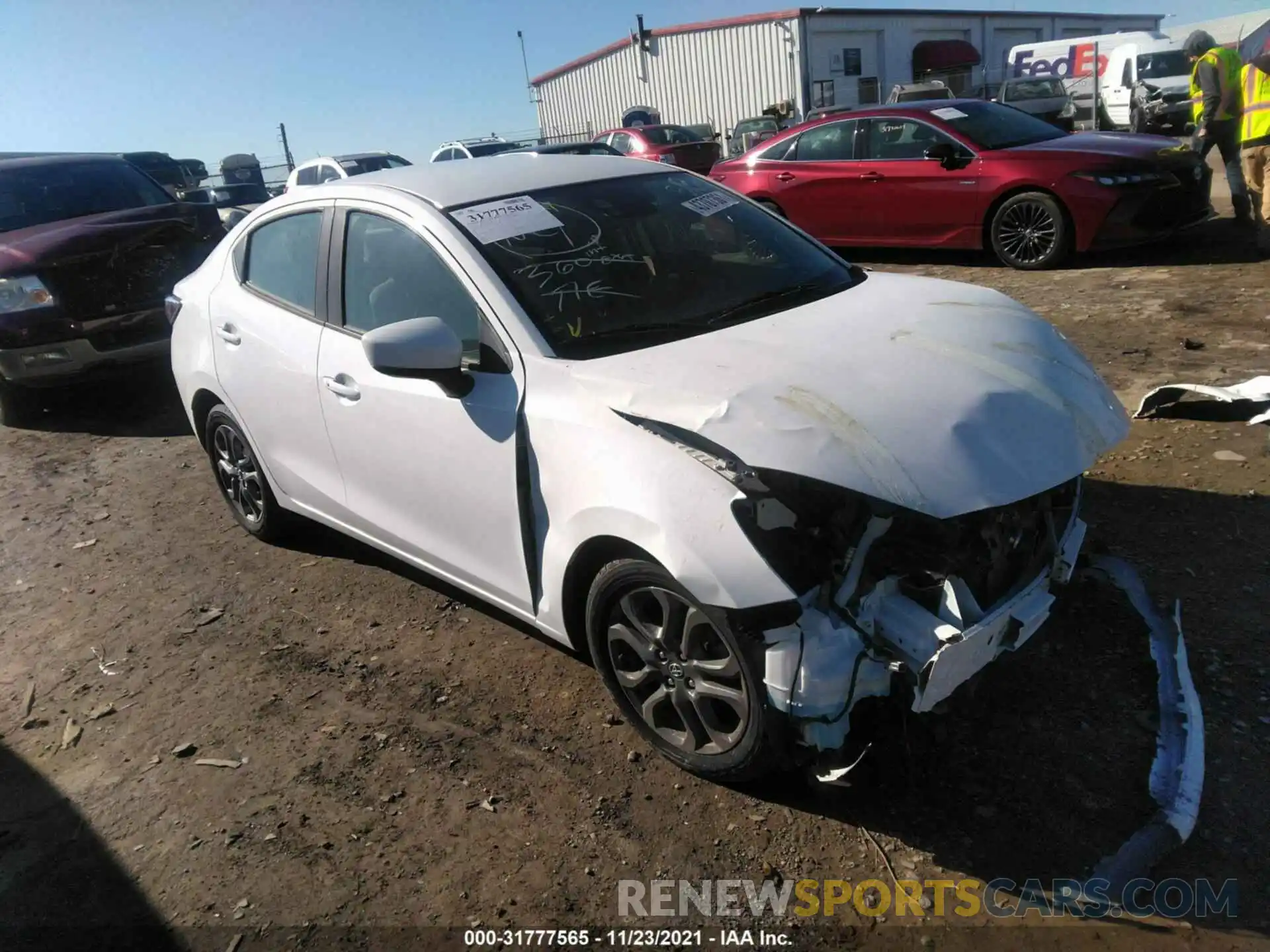 1 Photograph of a damaged car 3MYDLBYV6KY502428 TOYOTA YARIS SEDAN 2019