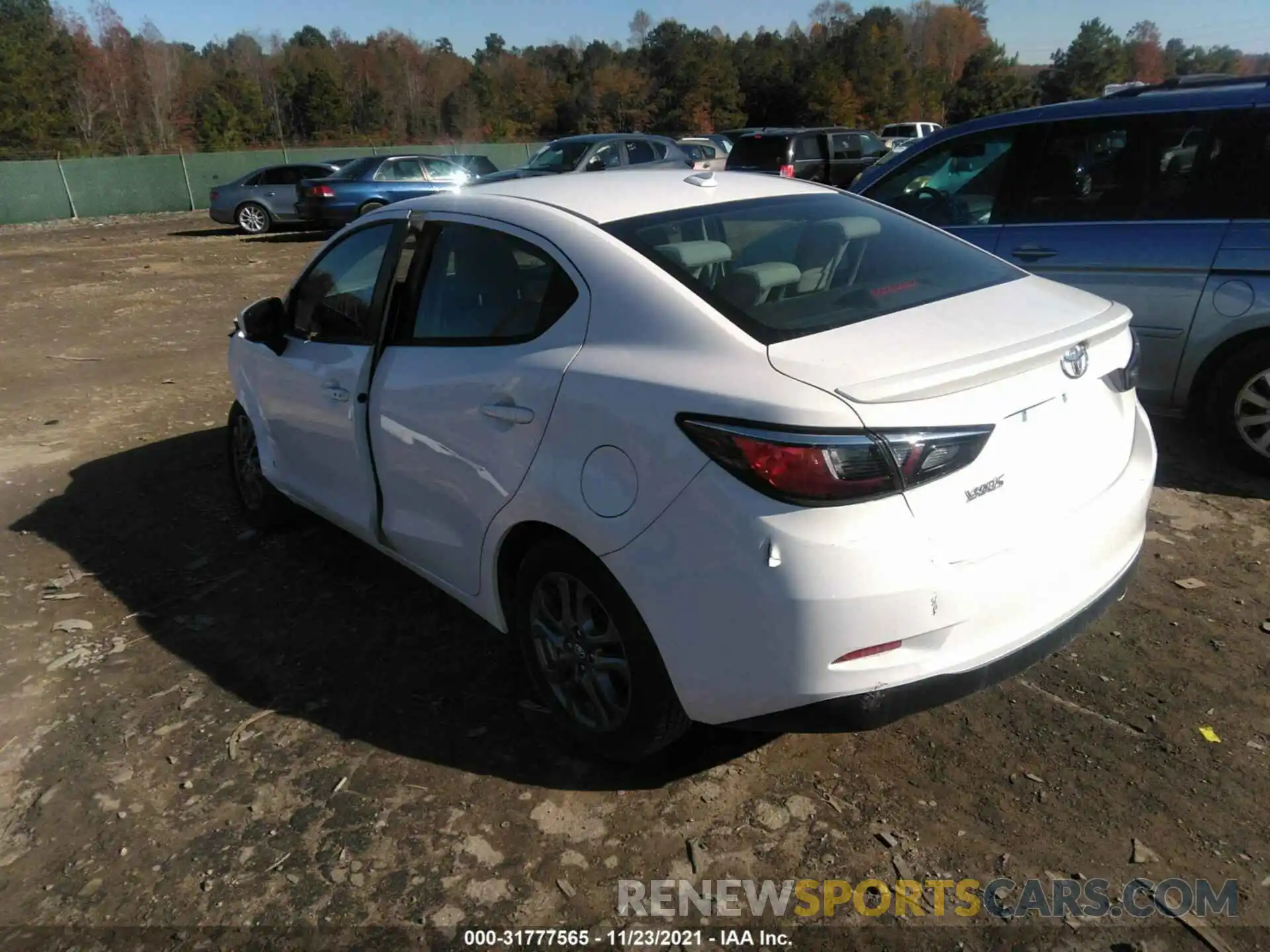 3 Photograph of a damaged car 3MYDLBYV6KY502428 TOYOTA YARIS SEDAN 2019