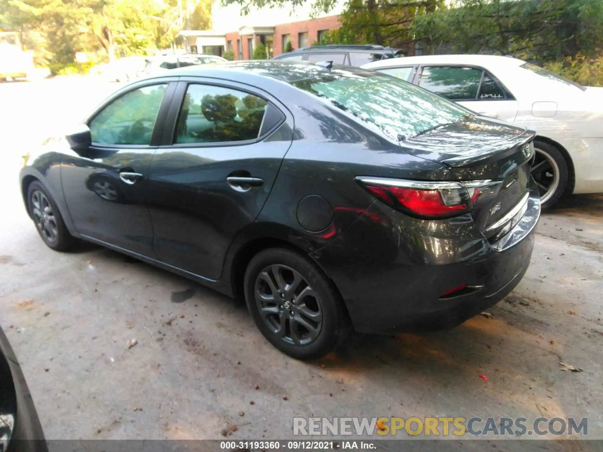 3 Photograph of a damaged car 3MYDLBYV6KY503871 TOYOTA YARIS SEDAN 2019