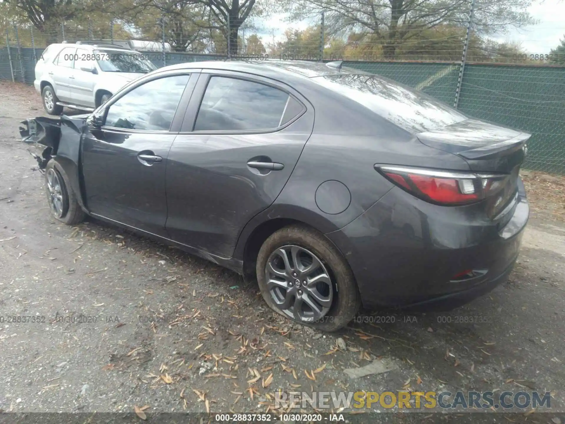 3 Photograph of a damaged car 3MYDLBYV6KY509427 TOYOTA YARIS SEDAN 2019