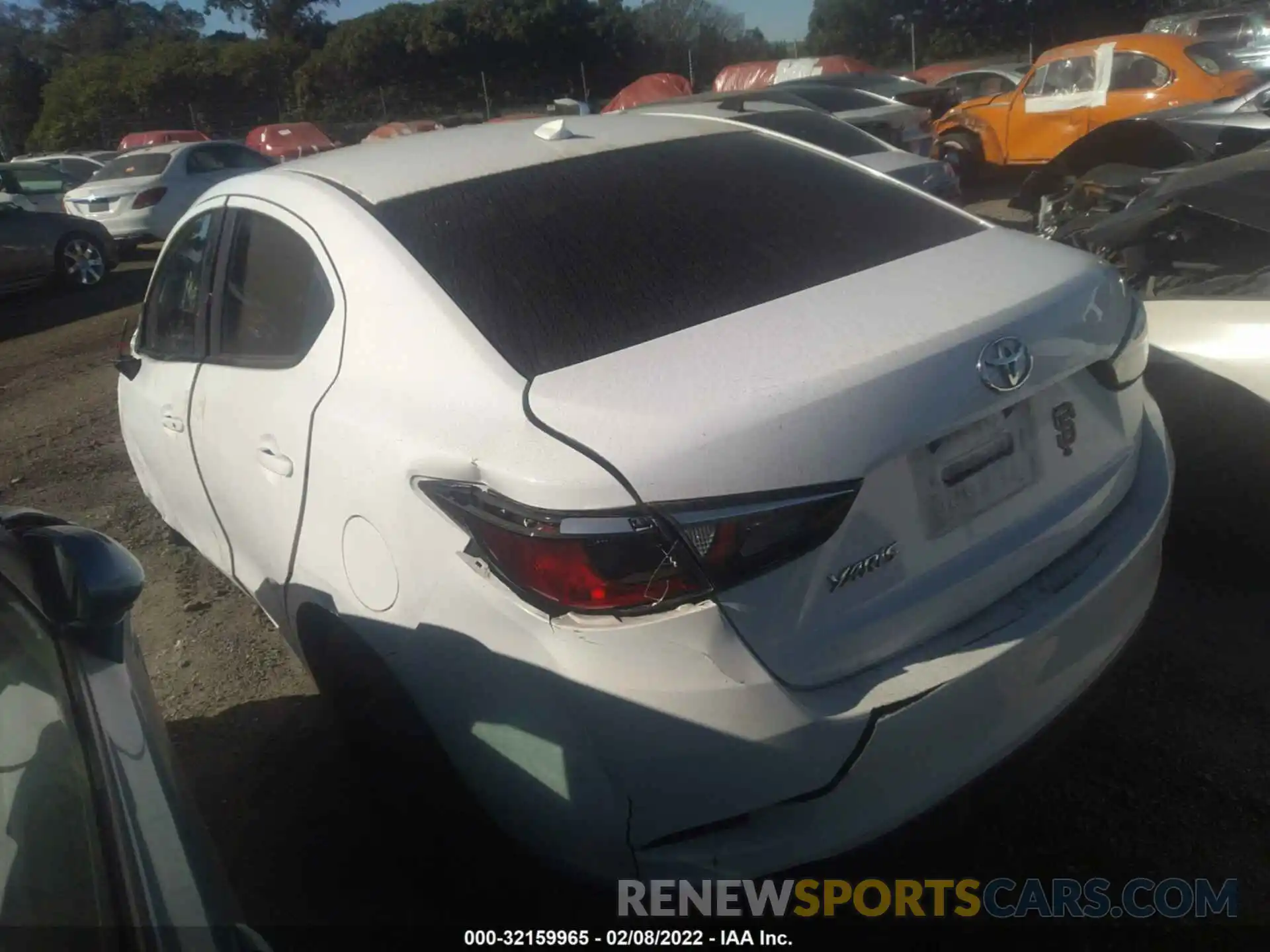 3 Photograph of a damaged car 3MYDLBYV6KY510304 TOYOTA YARIS SEDAN 2019