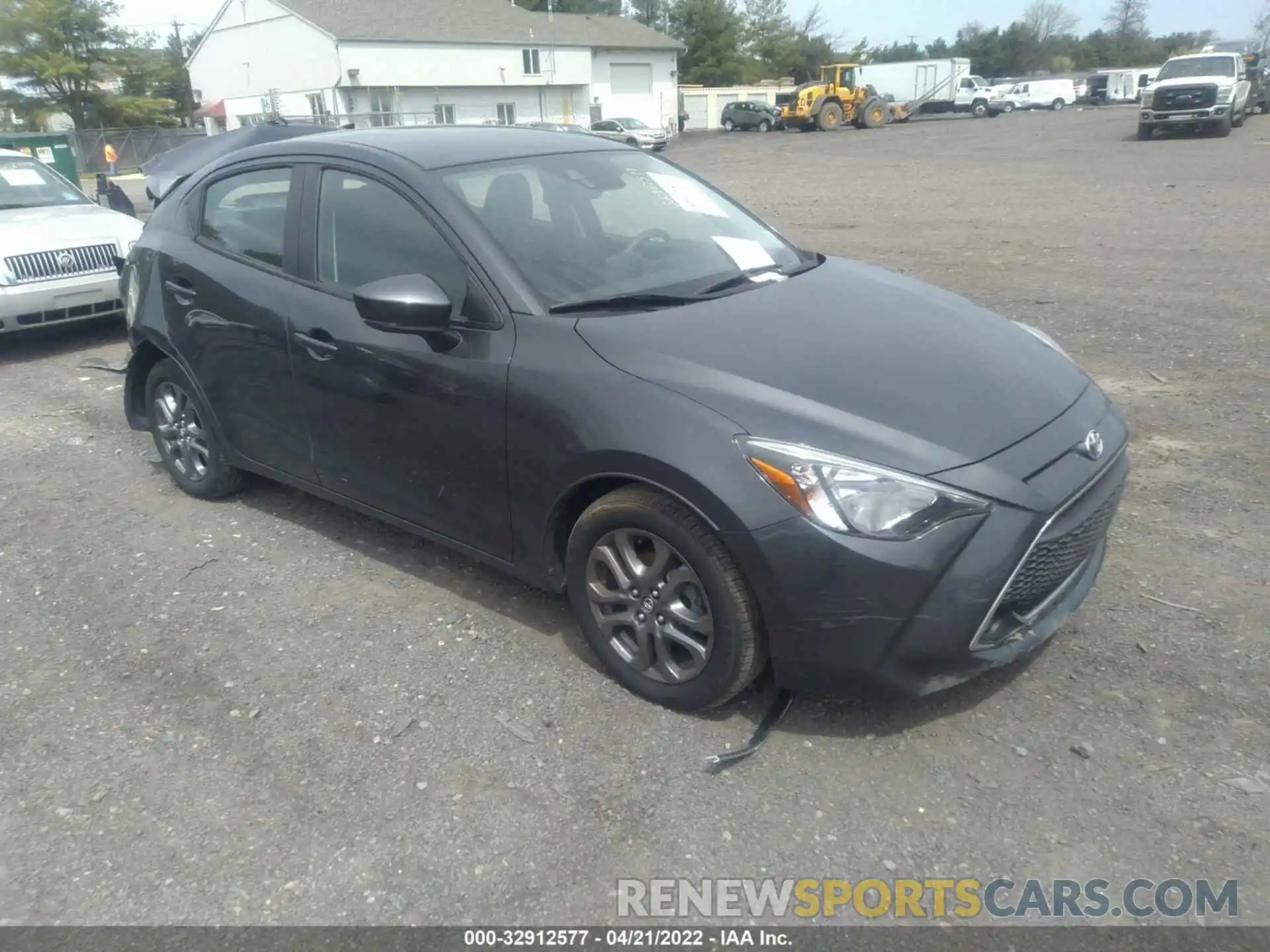 1 Photograph of a damaged car 3MYDLBYV6KY512506 TOYOTA YARIS SEDAN 2019