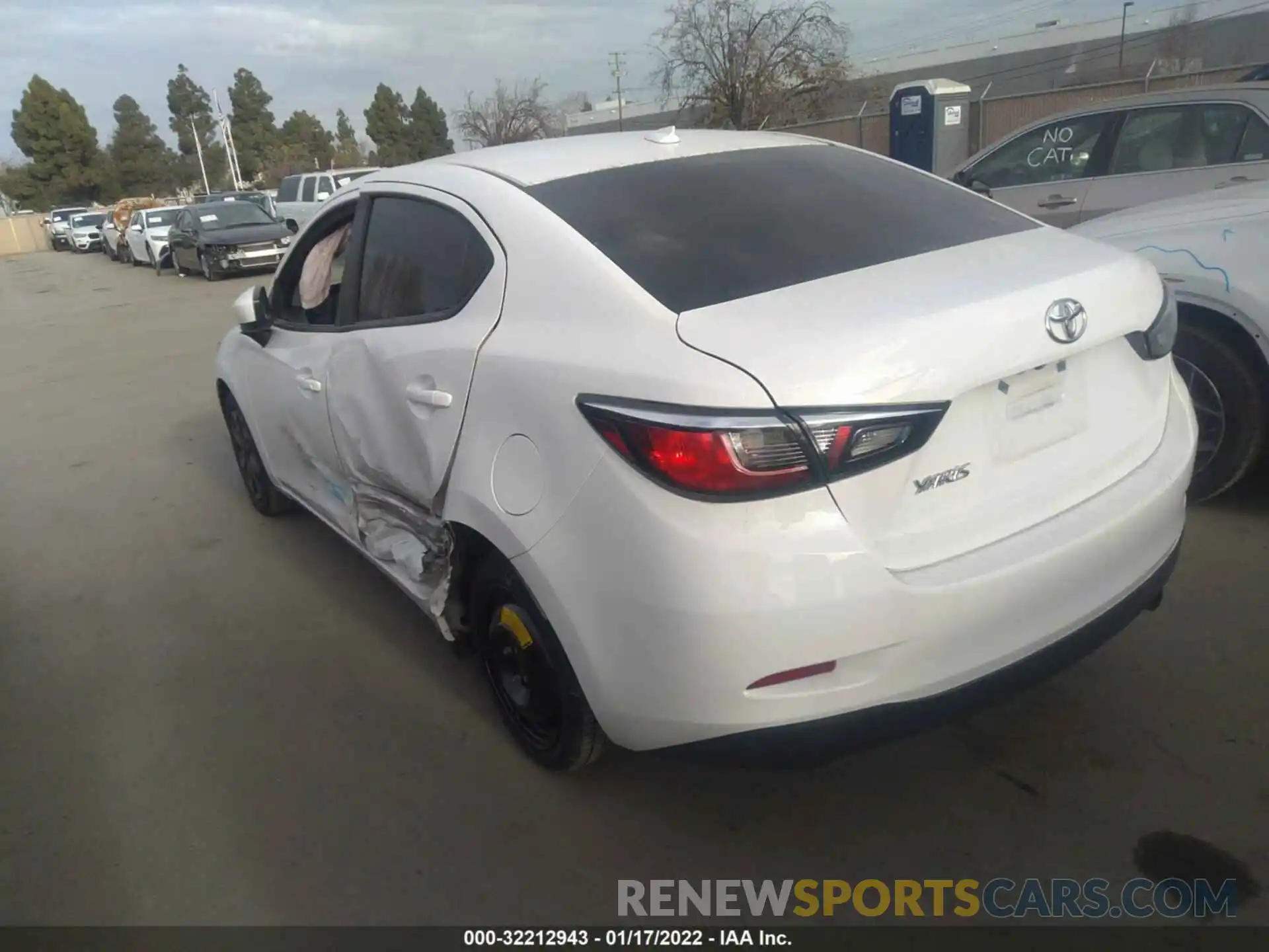 3 Photograph of a damaged car 3MYDLBYV6KY512960 TOYOTA YARIS SEDAN 2019