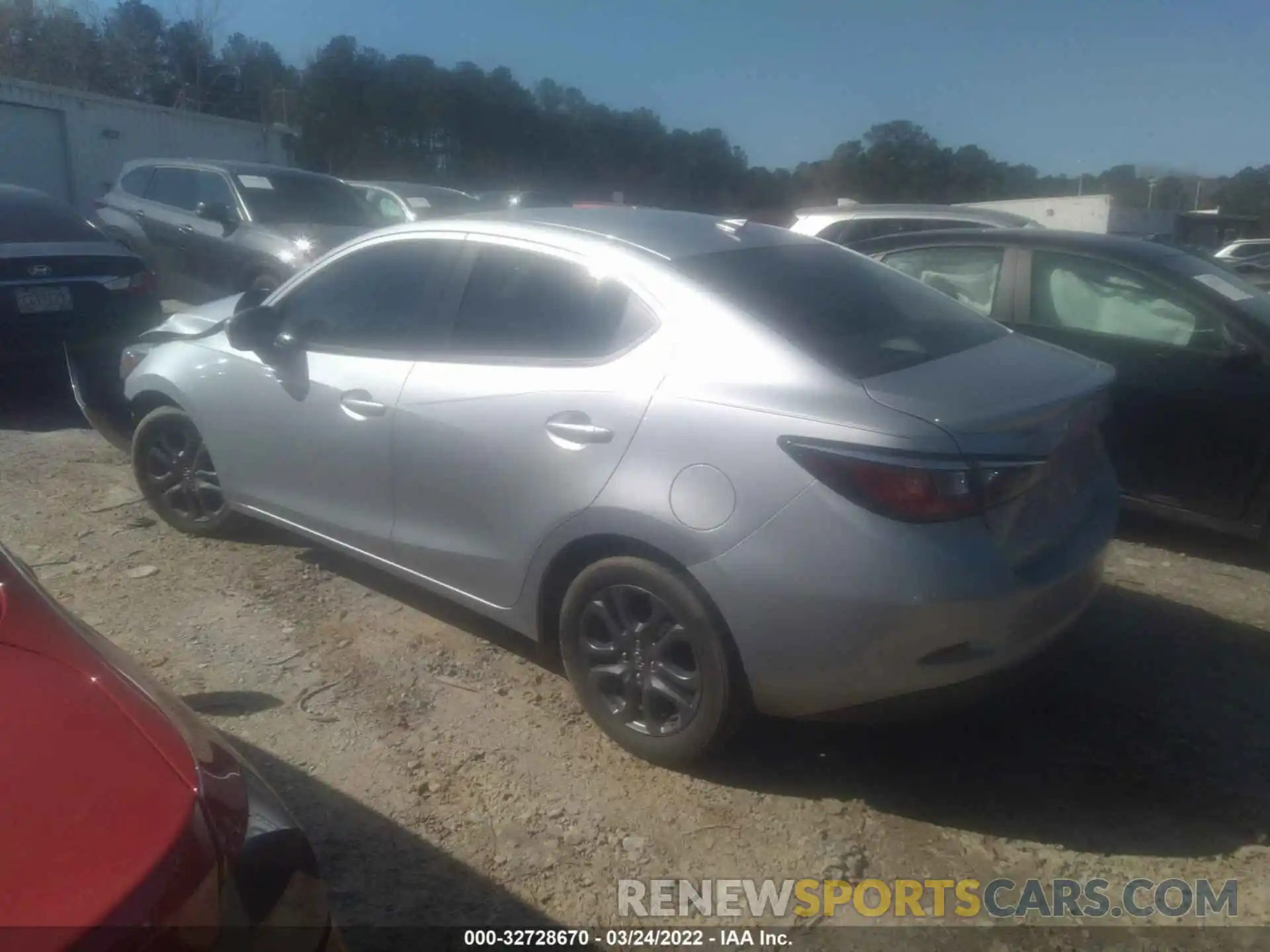 3 Photograph of a damaged car 3MYDLBYV6KY517706 TOYOTA YARIS SEDAN 2019