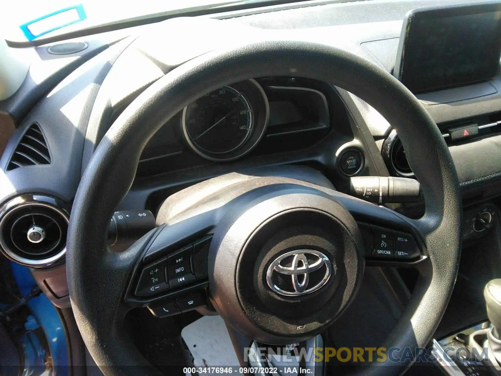 7 Photograph of a damaged car 3MYDLBYV6KY520721 TOYOTA YARIS SEDAN 2019