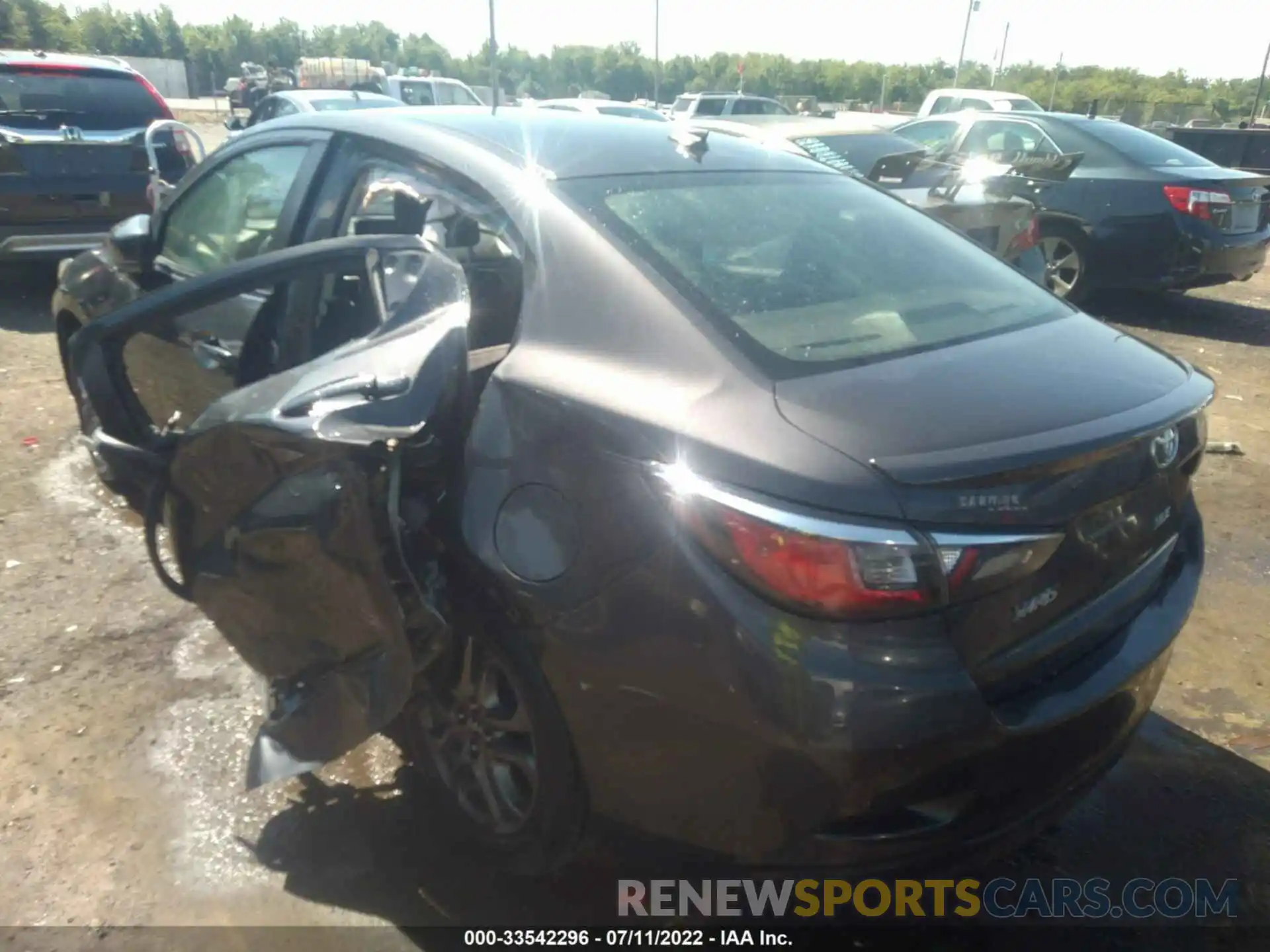 3 Photograph of a damaged car 3MYDLBYV6KY521478 TOYOTA YARIS SEDAN 2019