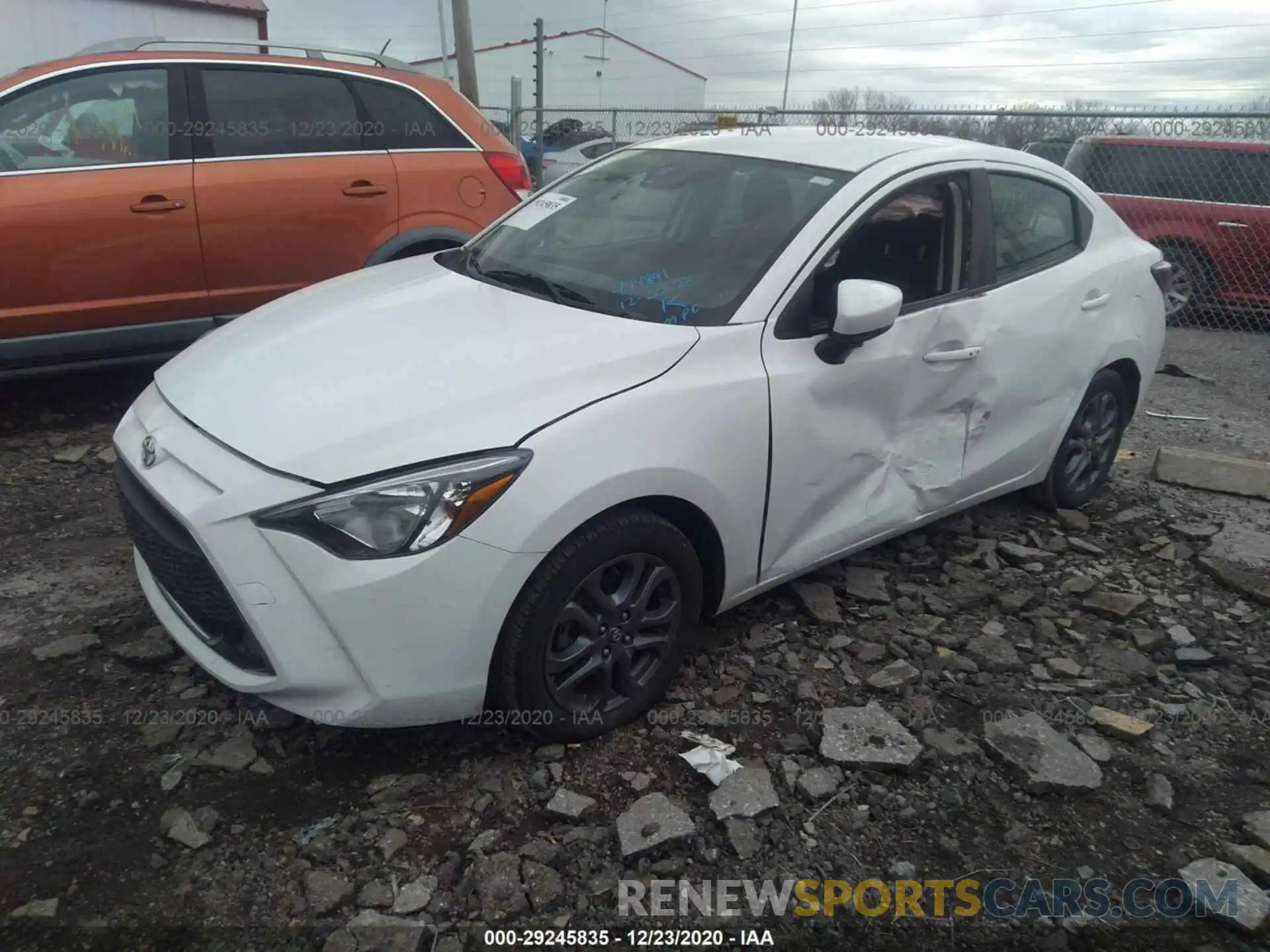 2 Photograph of a damaged car 3MYDLBYV6KY522159 TOYOTA YARIS SEDAN 2019