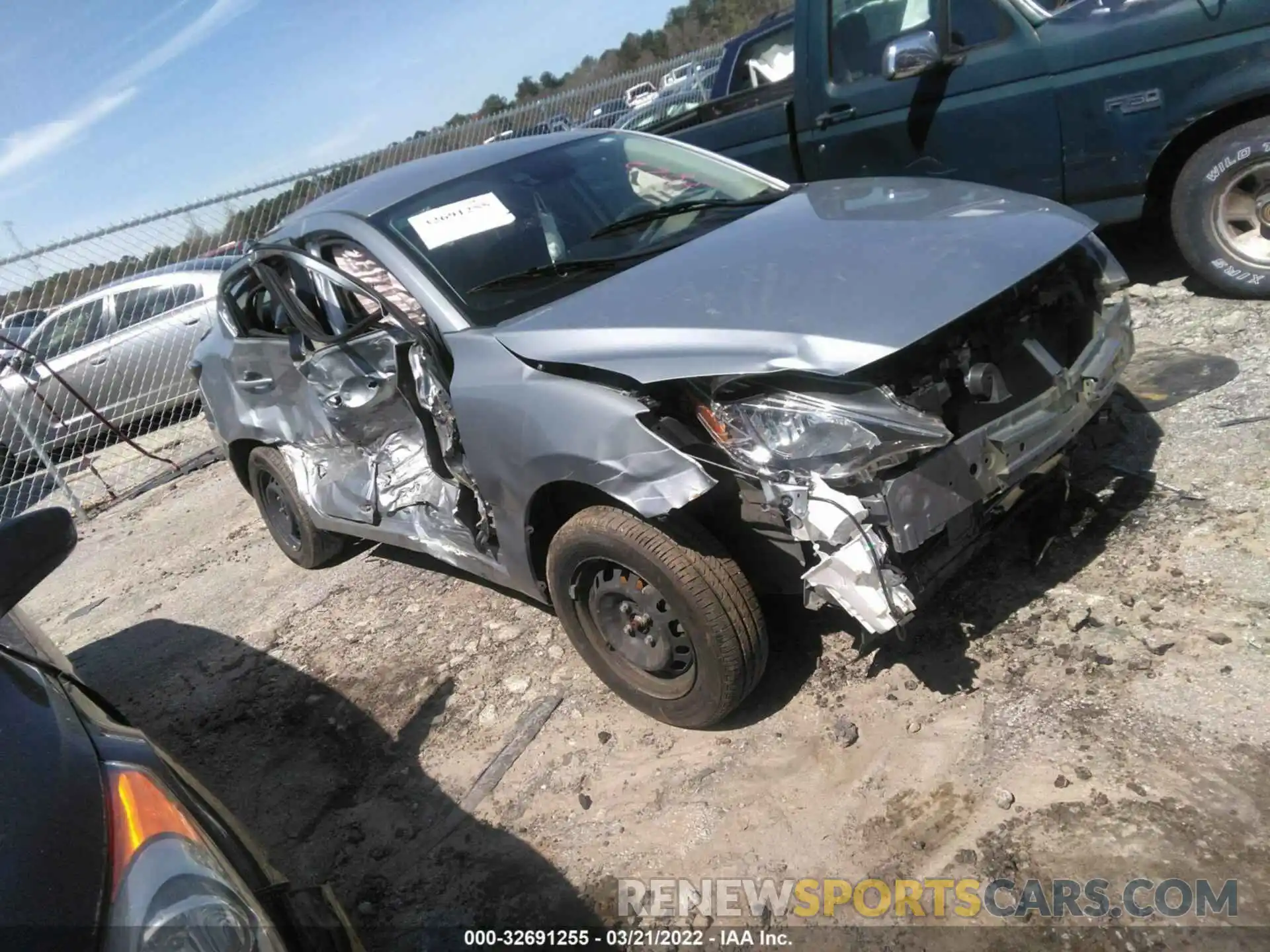 1 Photograph of a damaged car 3MYDLBYV6KY523862 TOYOTA YARIS SEDAN 2019