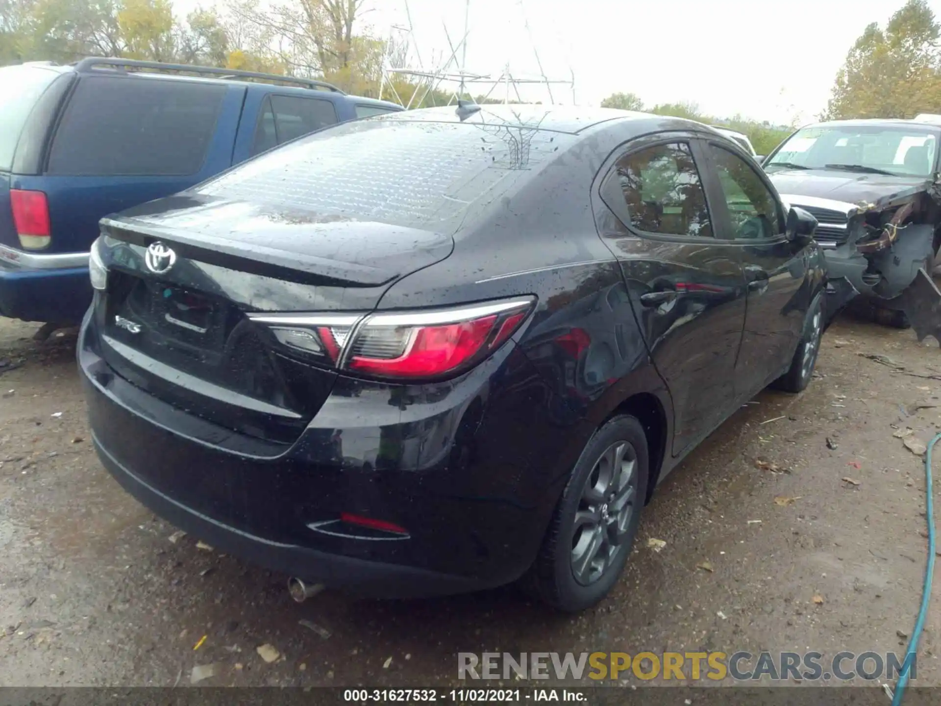 4 Photograph of a damaged car 3MYDLBYV7KY502342 TOYOTA YARIS SEDAN 2019