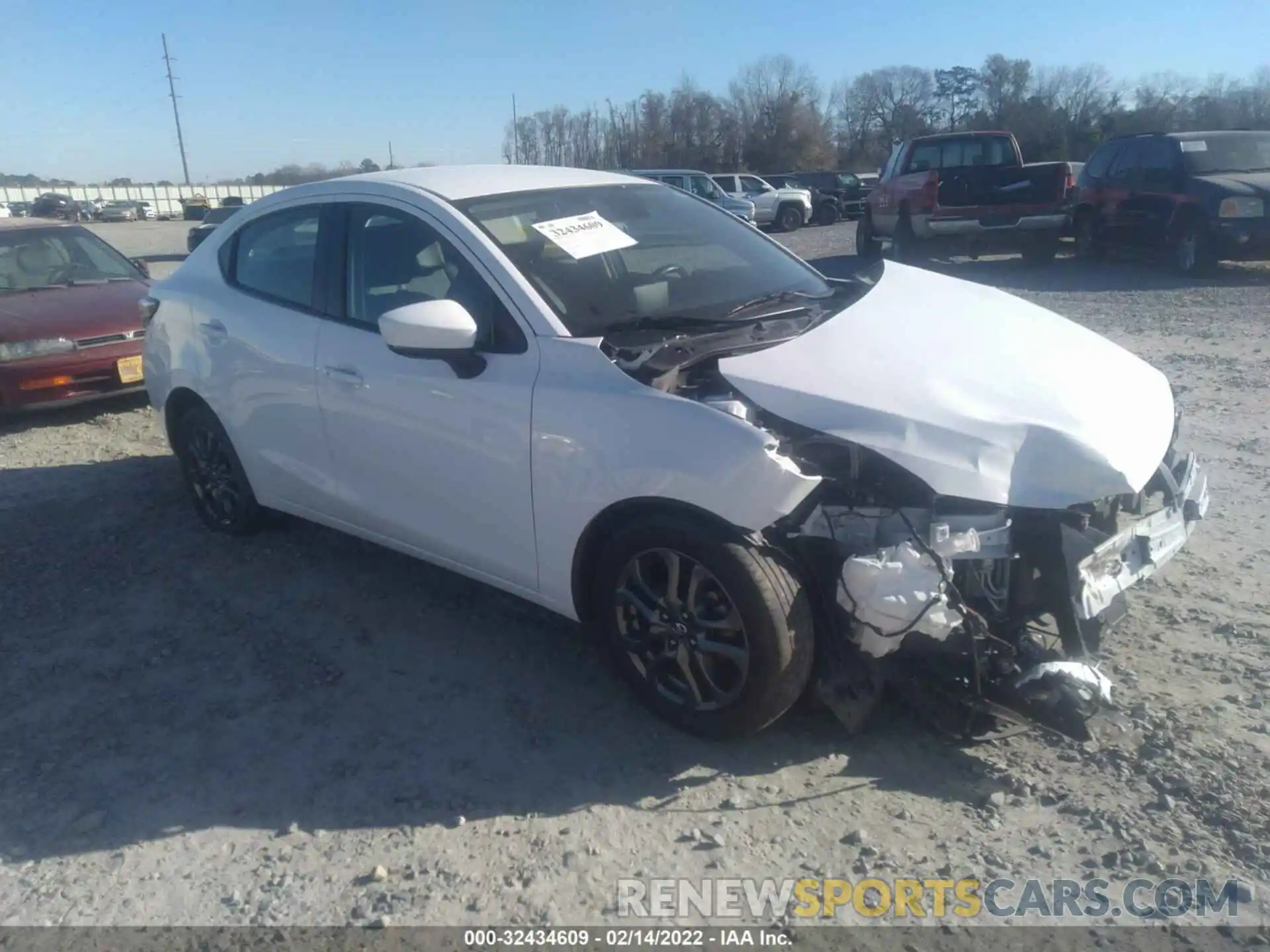 1 Photograph of a damaged car 3MYDLBYV7KY505595 TOYOTA YARIS SEDAN 2019