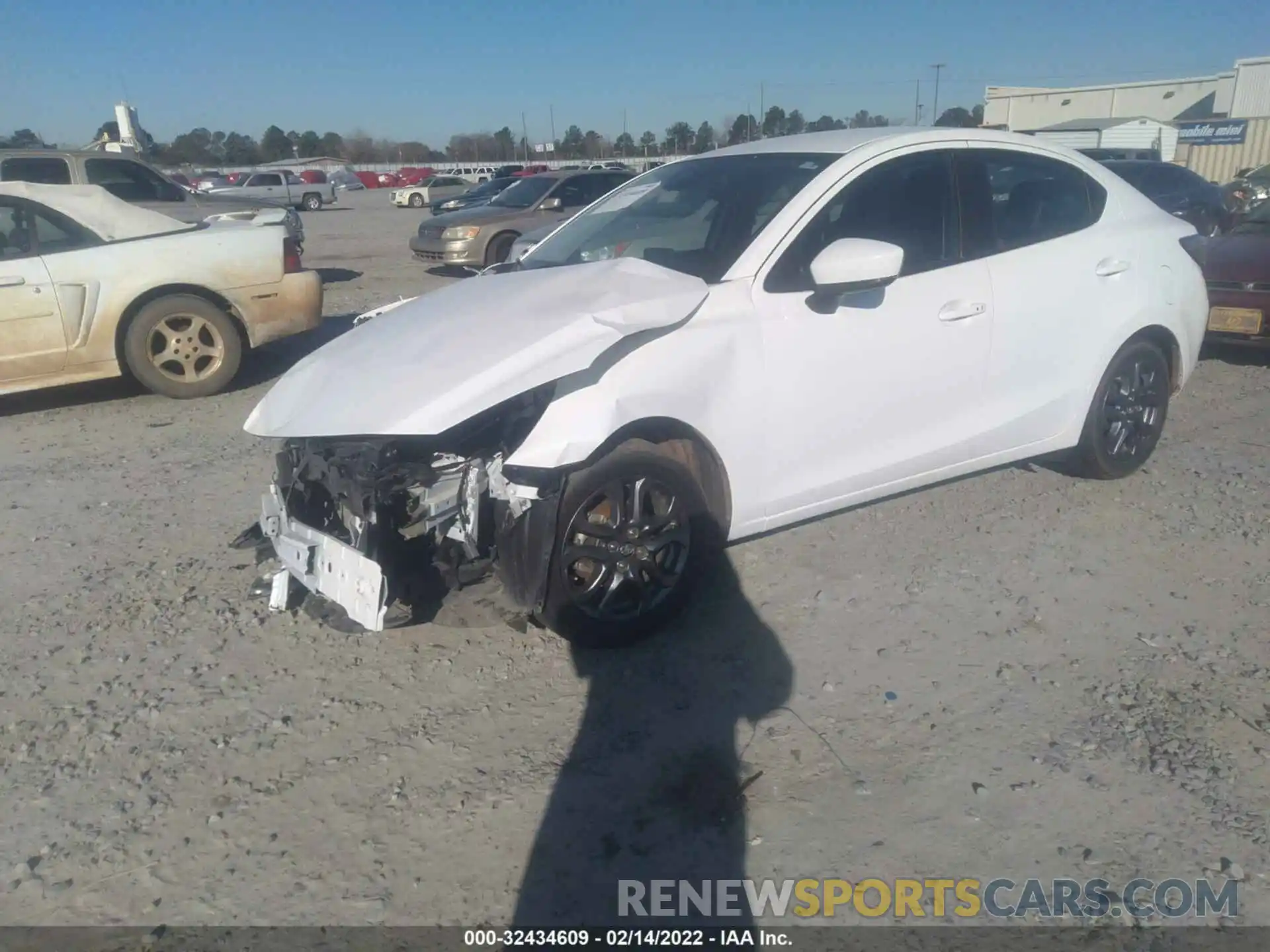 2 Photograph of a damaged car 3MYDLBYV7KY505595 TOYOTA YARIS SEDAN 2019