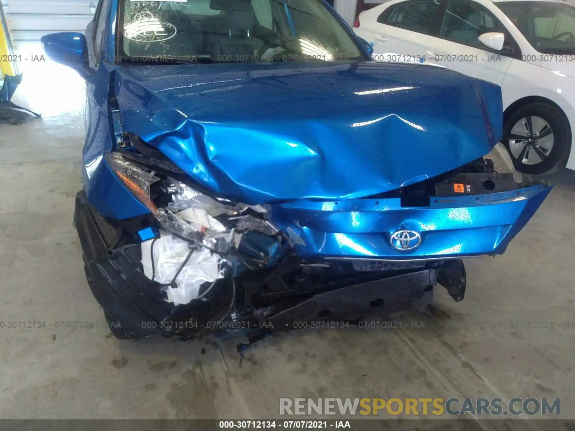 6 Photograph of a damaged car 3MYDLBYV7KY510361 TOYOTA YARIS SEDAN 2019