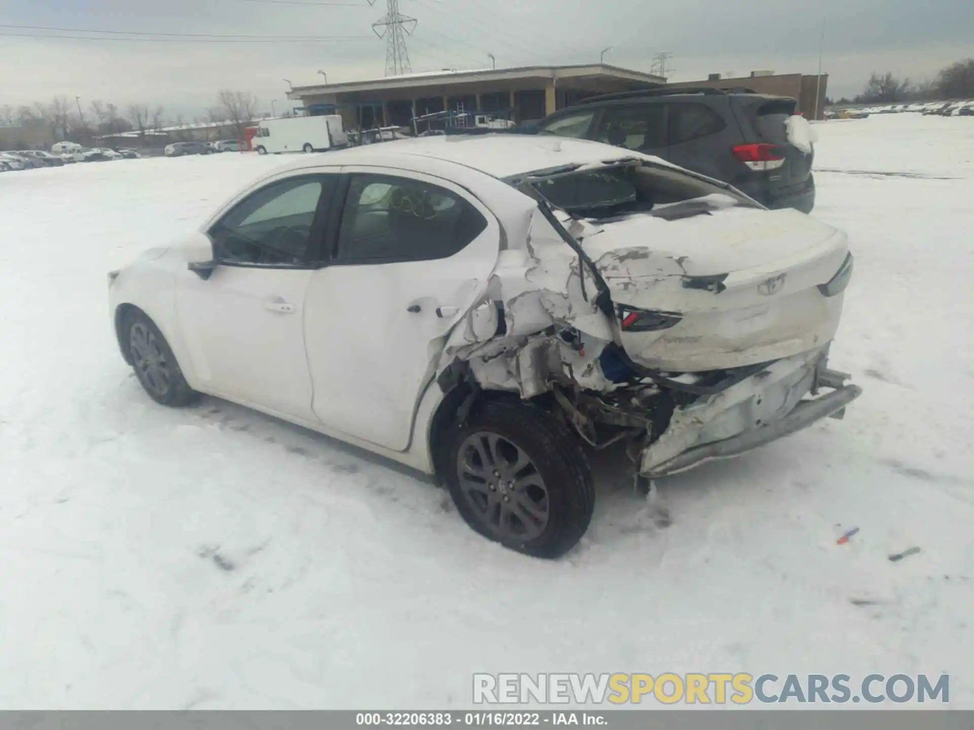 3 Photograph of a damaged car 3MYDLBYV7KY511011 TOYOTA YARIS SEDAN 2019