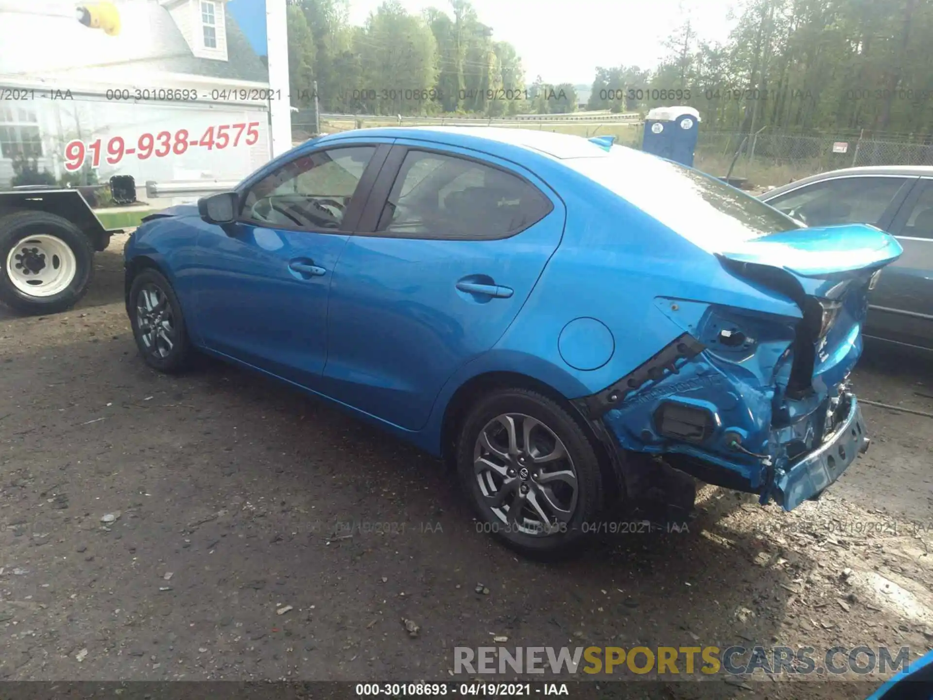 3 Photograph of a damaged car 3MYDLBYV7KY520632 TOYOTA YARIS SEDAN 2019