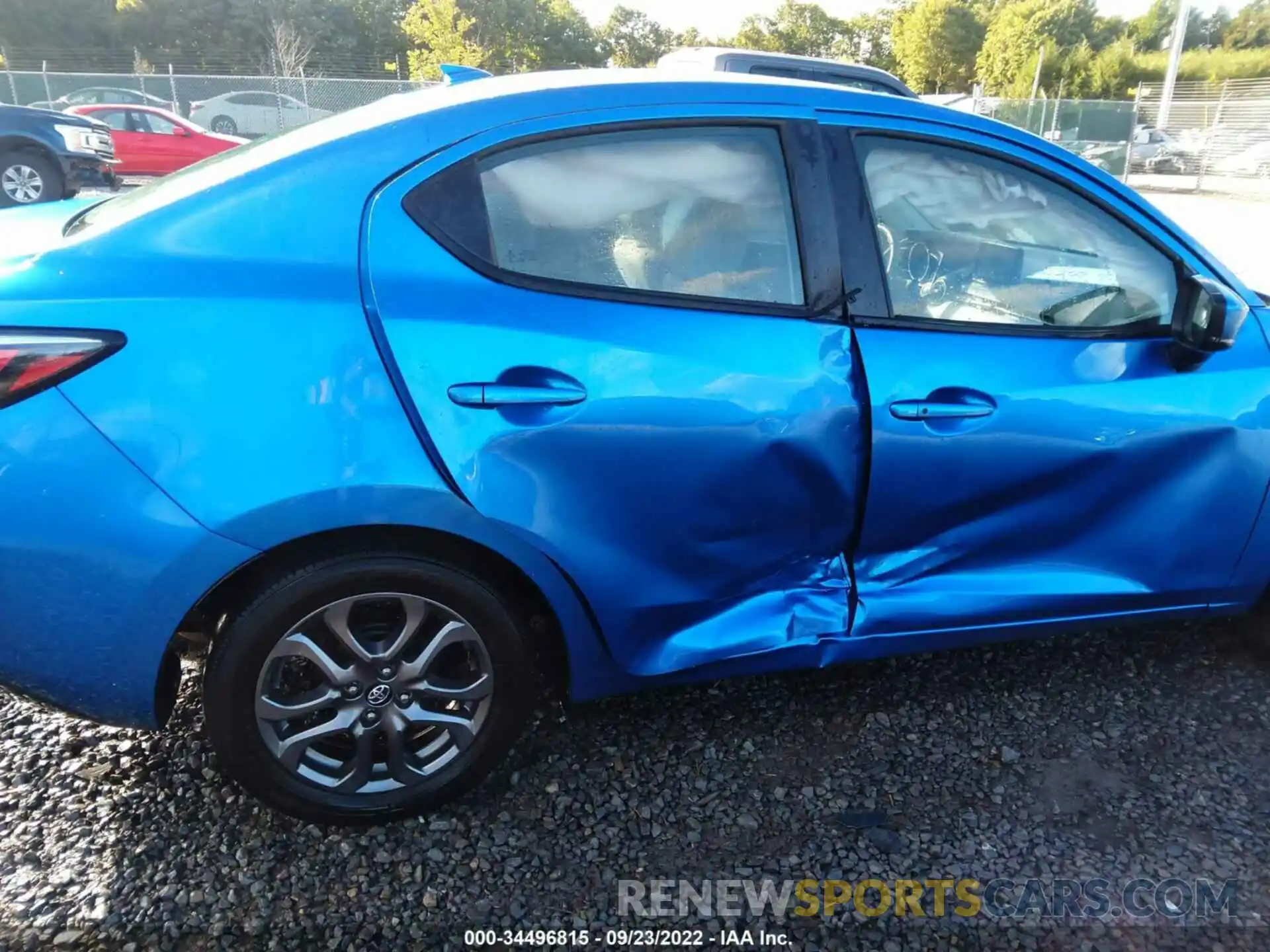 6 Photograph of a damaged car 3MYDLBYV7KY520646 TOYOTA YARIS SEDAN 2019