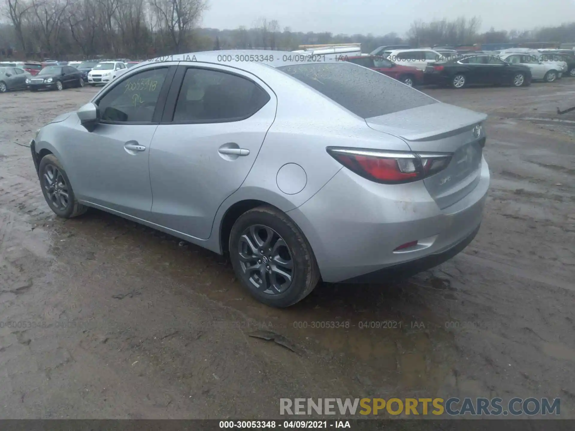 3 Photograph of a damaged car 3MYDLBYV7KY526009 TOYOTA YARIS SEDAN 2019