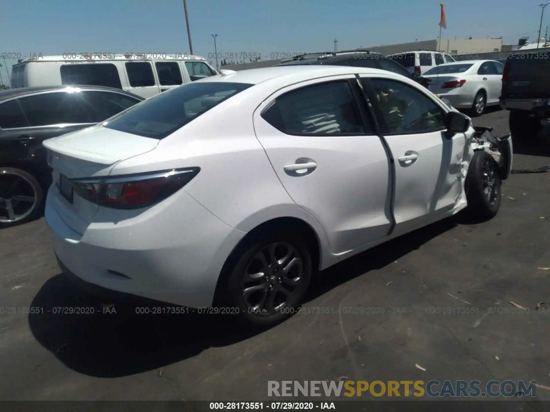 4 Photograph of a damaged car 3MYDLBYV8KY504777 TOYOTA YARIS SEDAN 2019