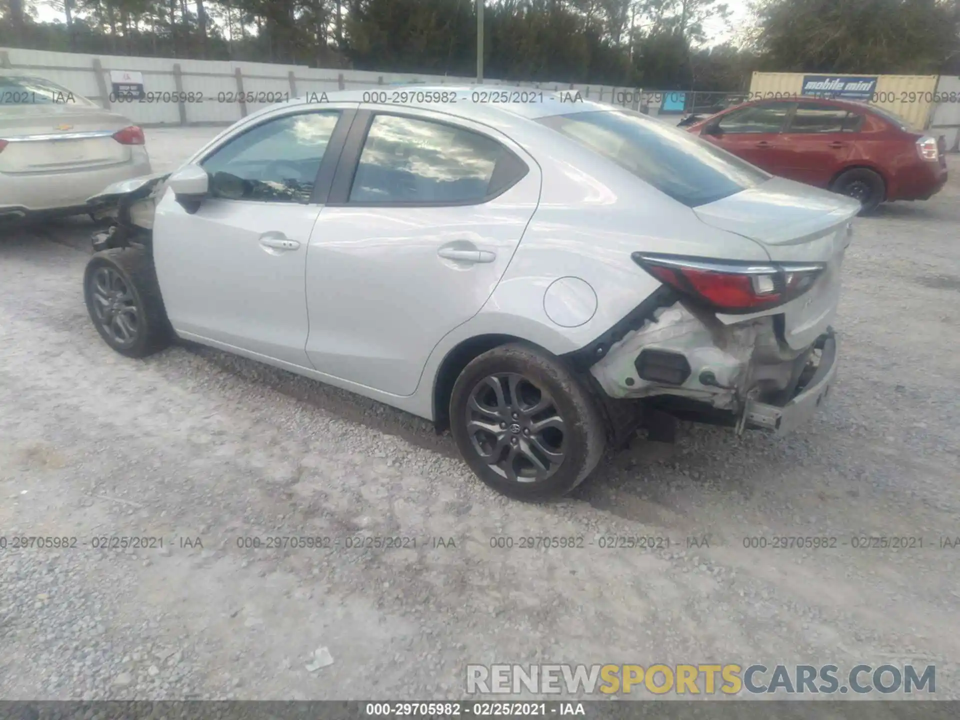 3 Photograph of a damaged car 3MYDLBYV8KY510319 TOYOTA YARIS SEDAN 2019